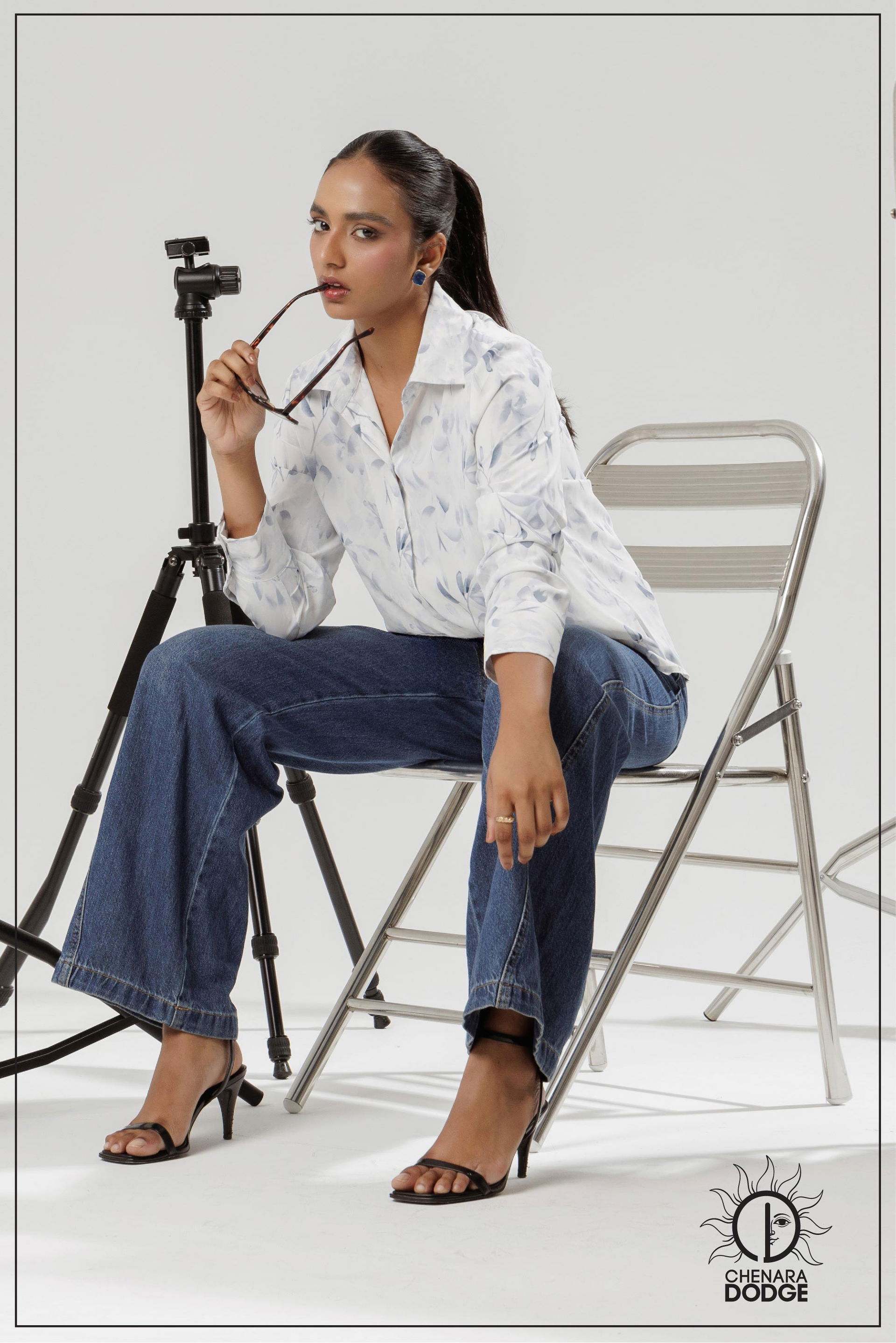 AISLA LONG SLEEVE BUTTON DOWN SHIRT