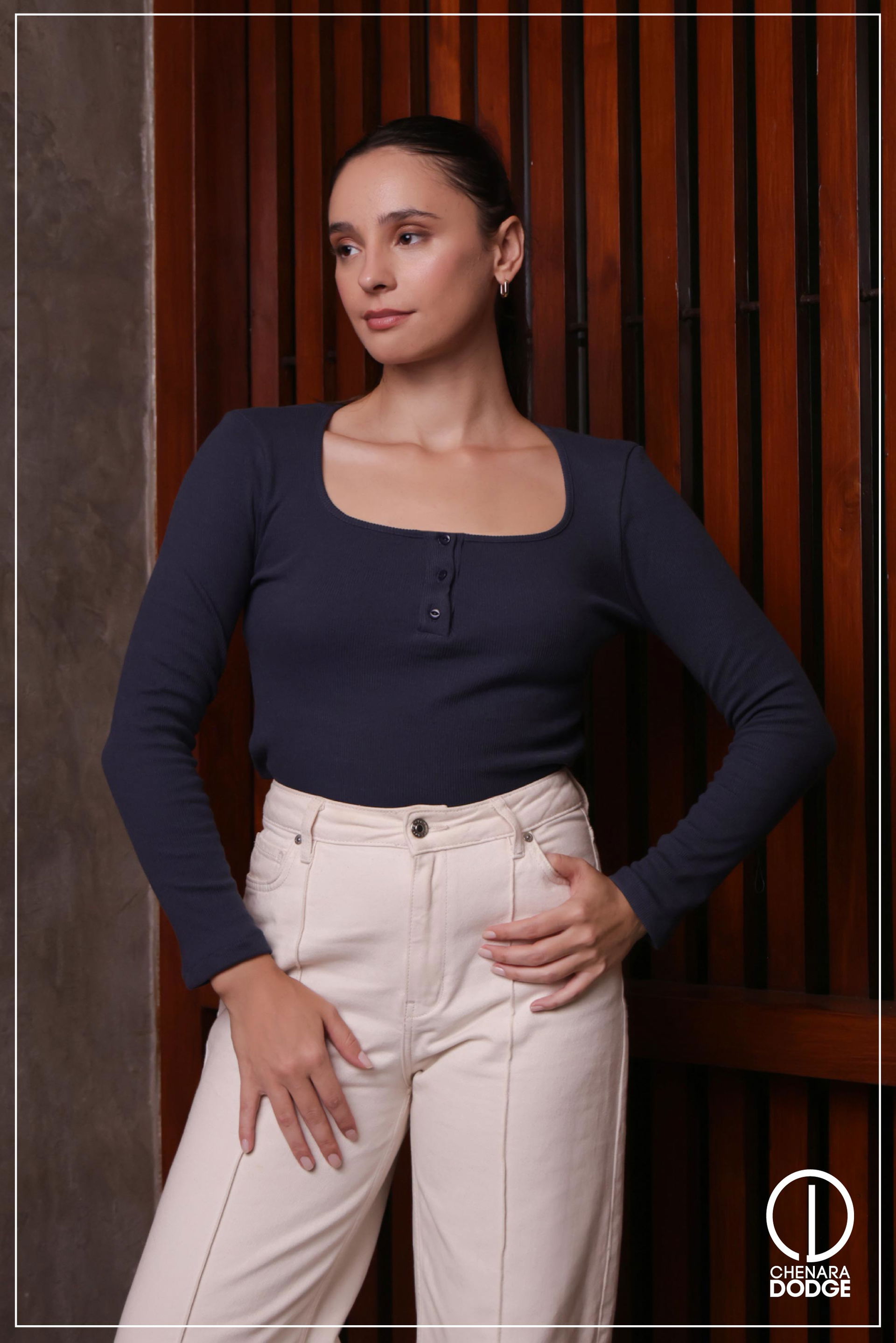 ALEXI LONGSLEEVE  TOP