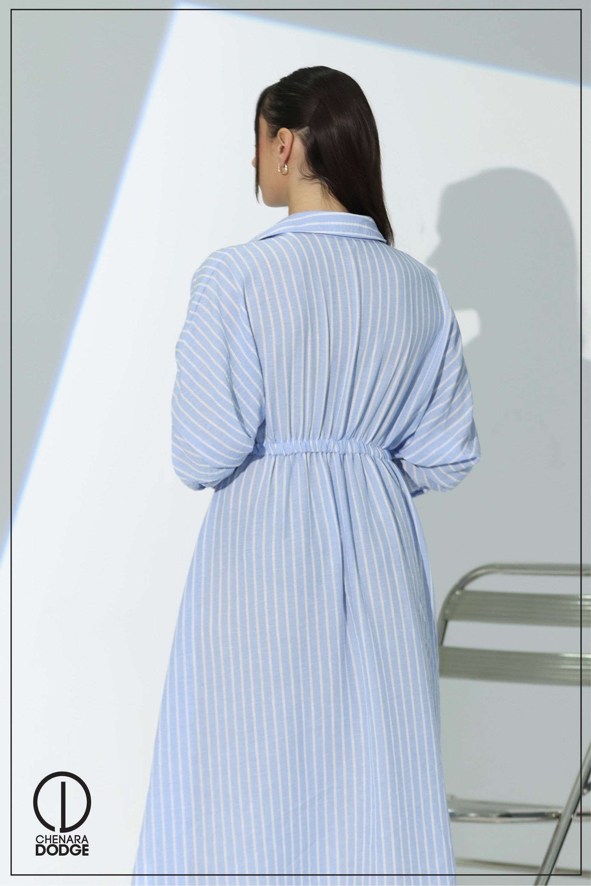 AMBER COLLAR MIDI DRESS