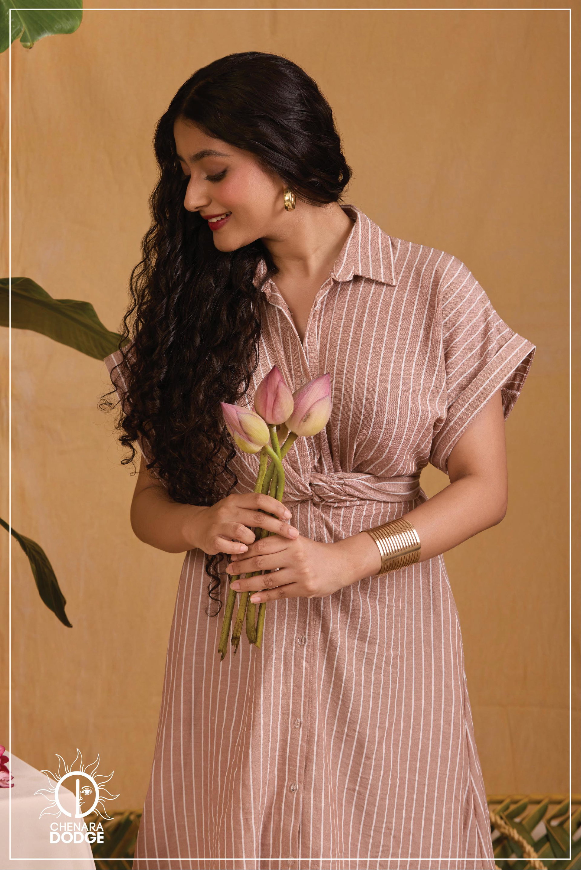 AMELIA TWISTED MIDI DRESS