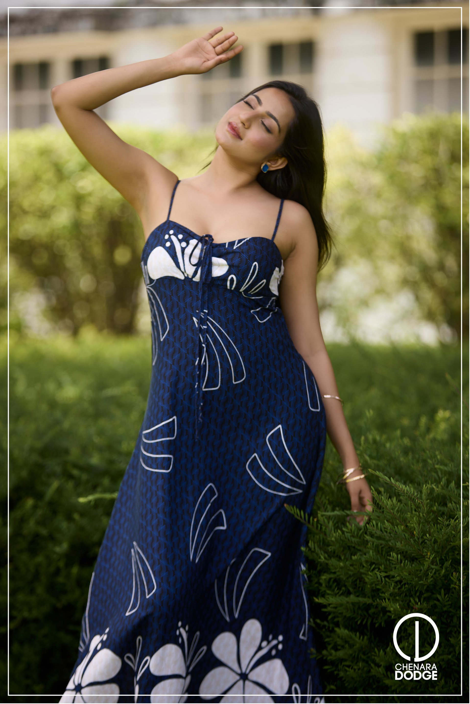 AMIRA TIE UP MAXI DRESS