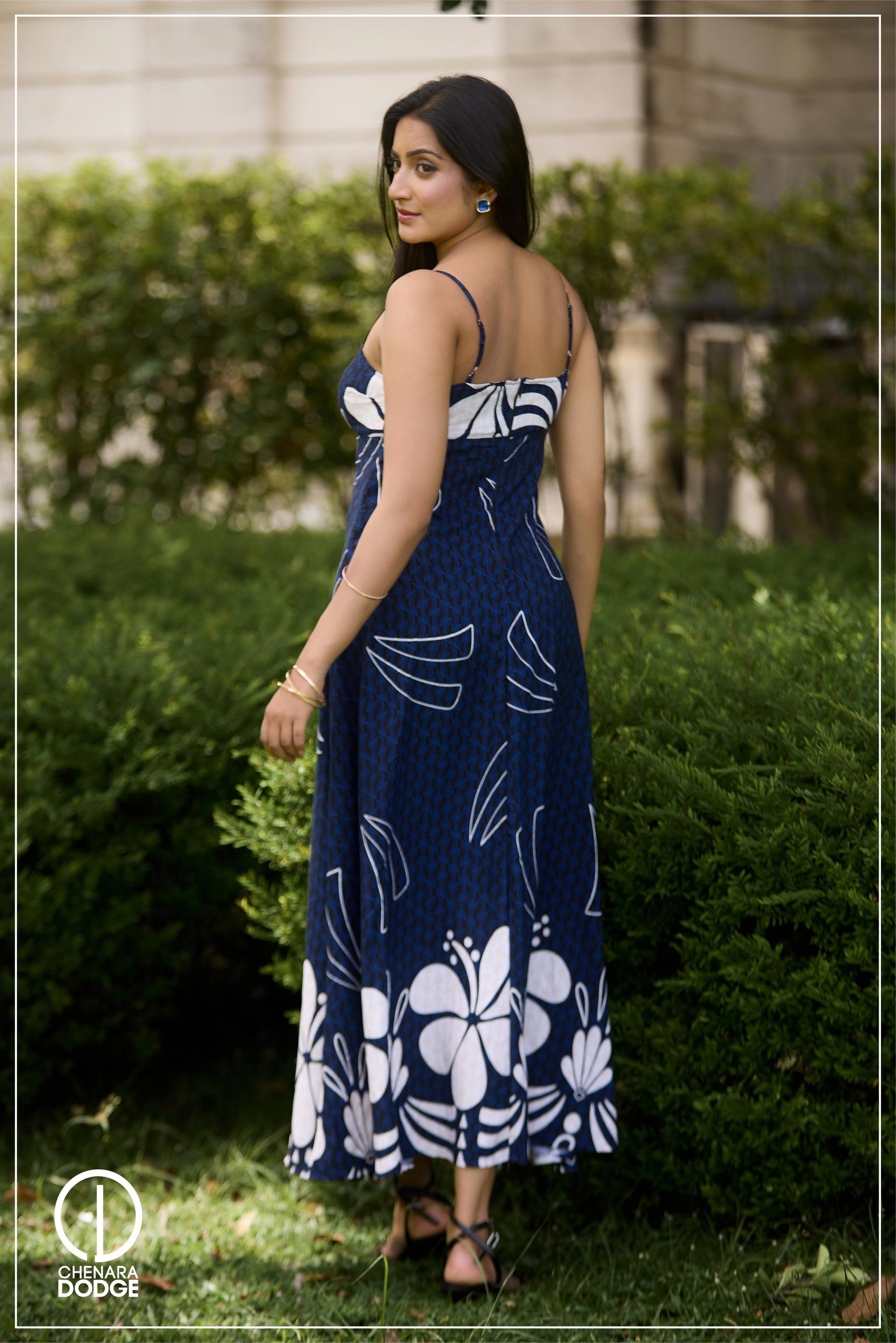 AMIRA TIE UP MAXI DRESS