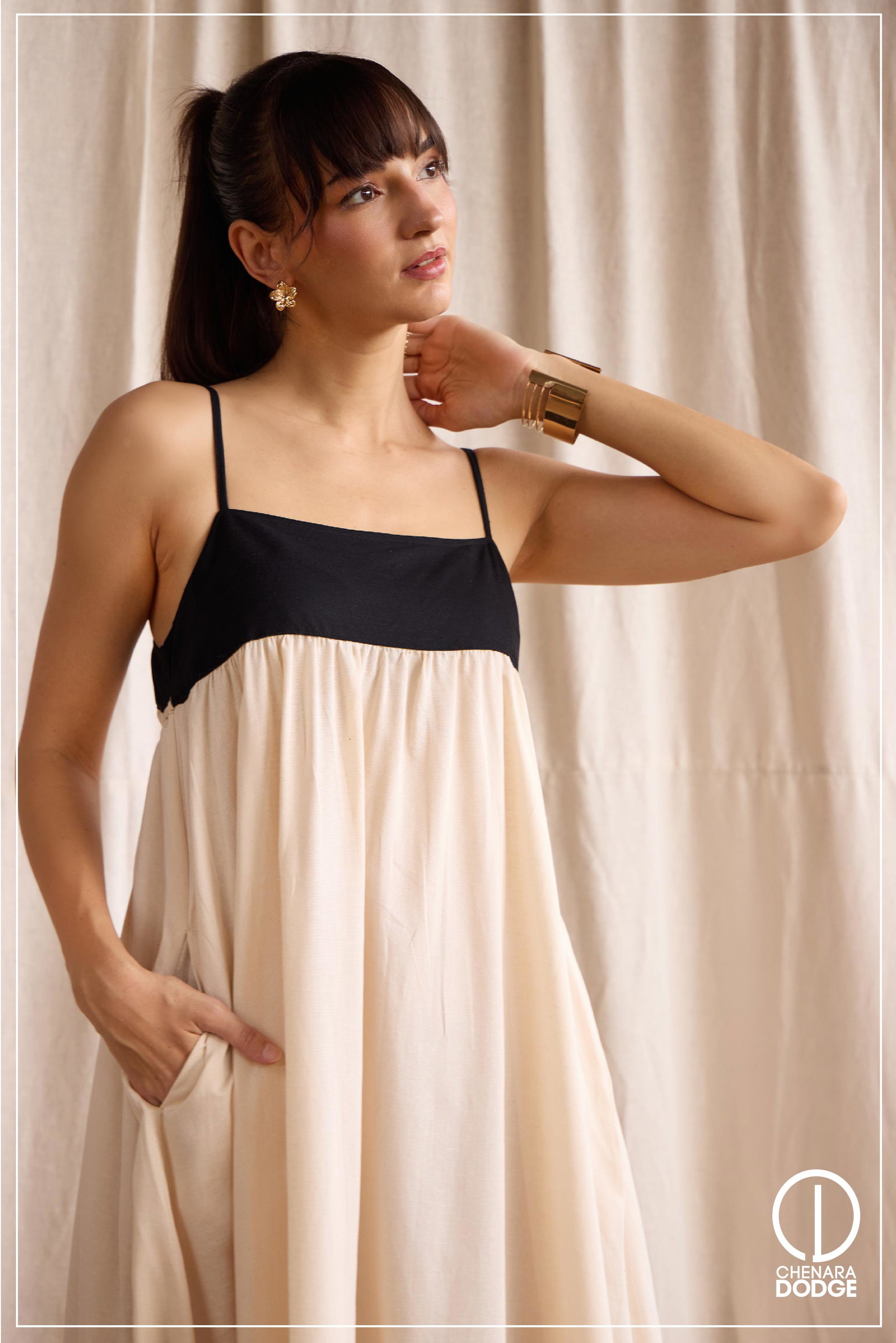 ANISHKA SLEEVELESS MAXI DRESS 