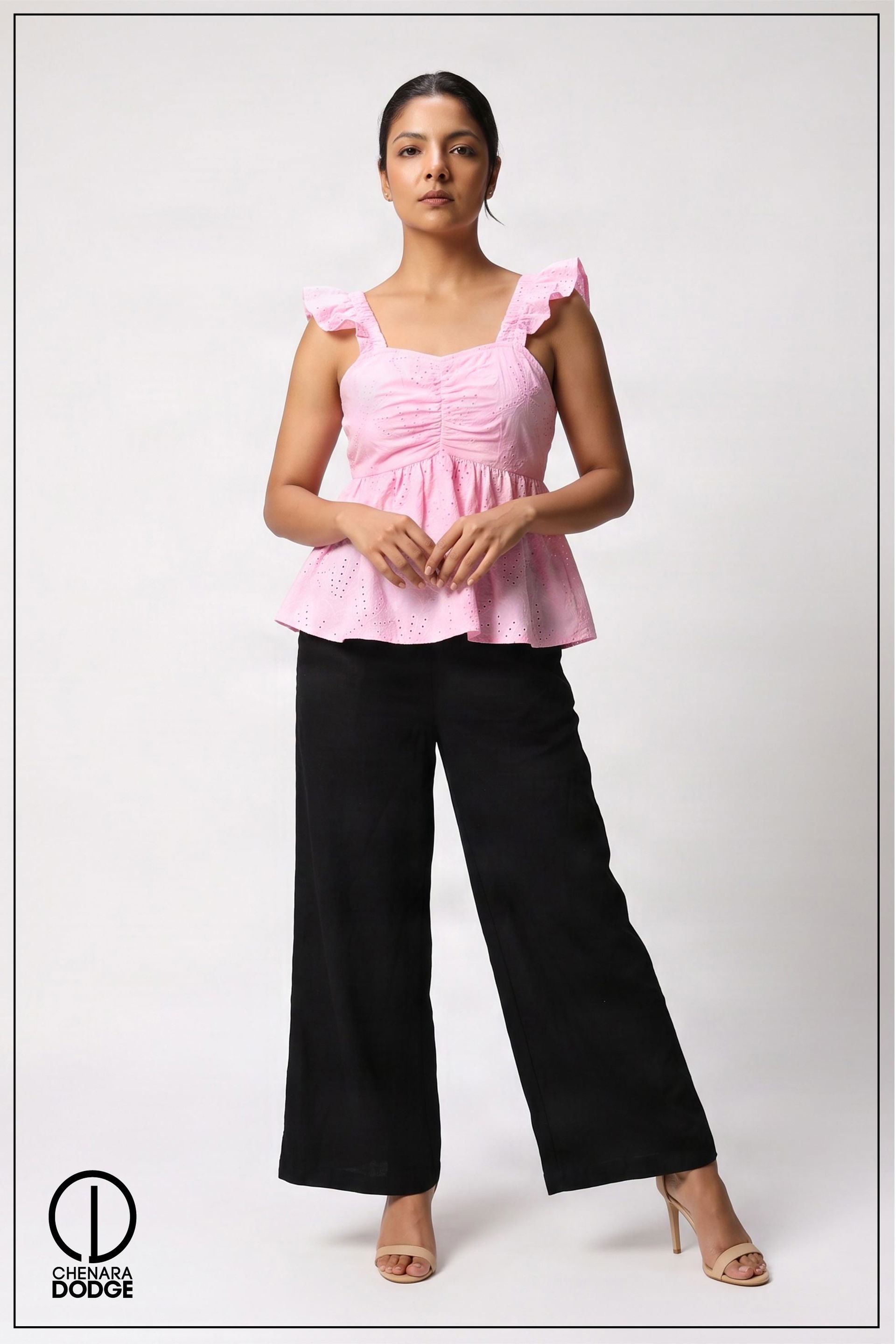 BECCA CASUAL SWEETHEART NECK TOP