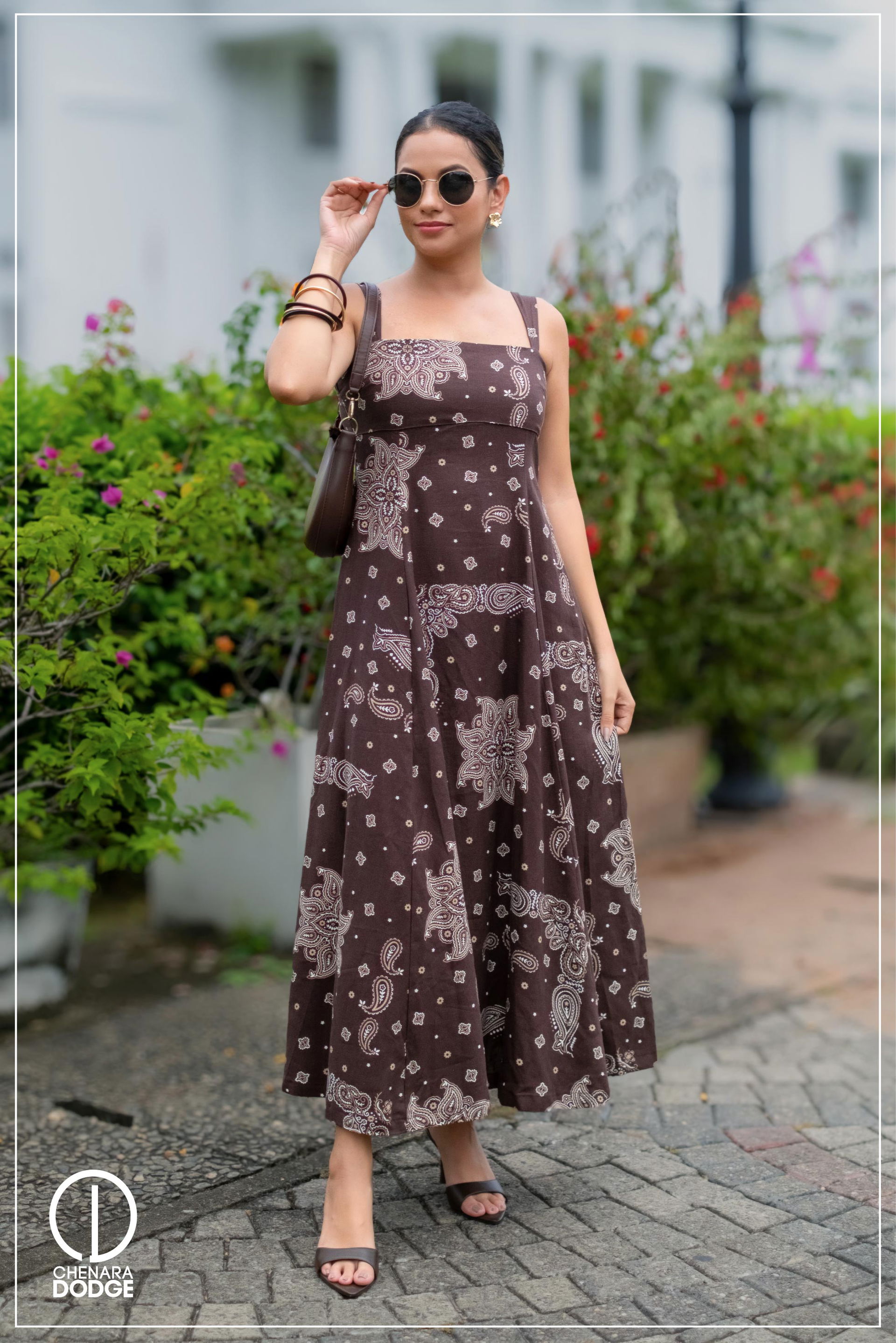 BELLORA SQUARE NECK MIDI DRESS