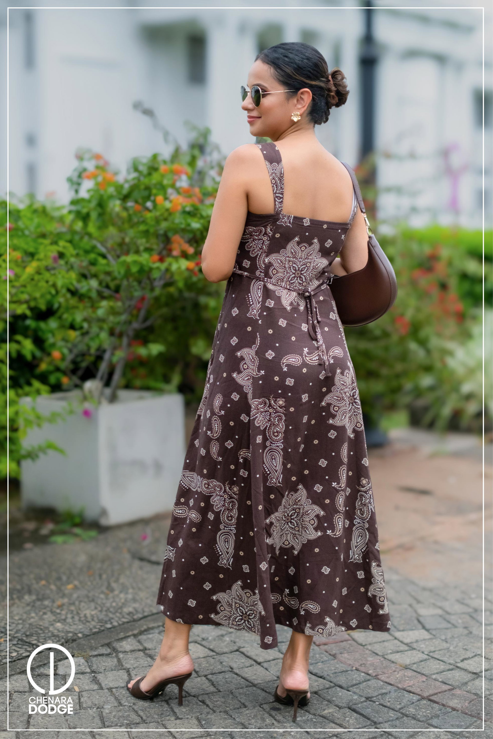 BELLORA SQUARE NECK MIDI DRESS