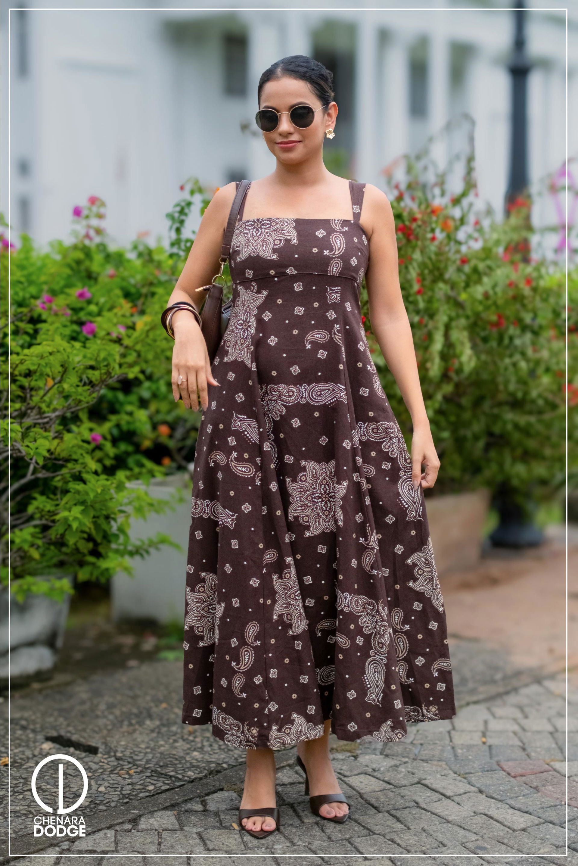 BELLORA SQUARE NECK MIDI DRESS