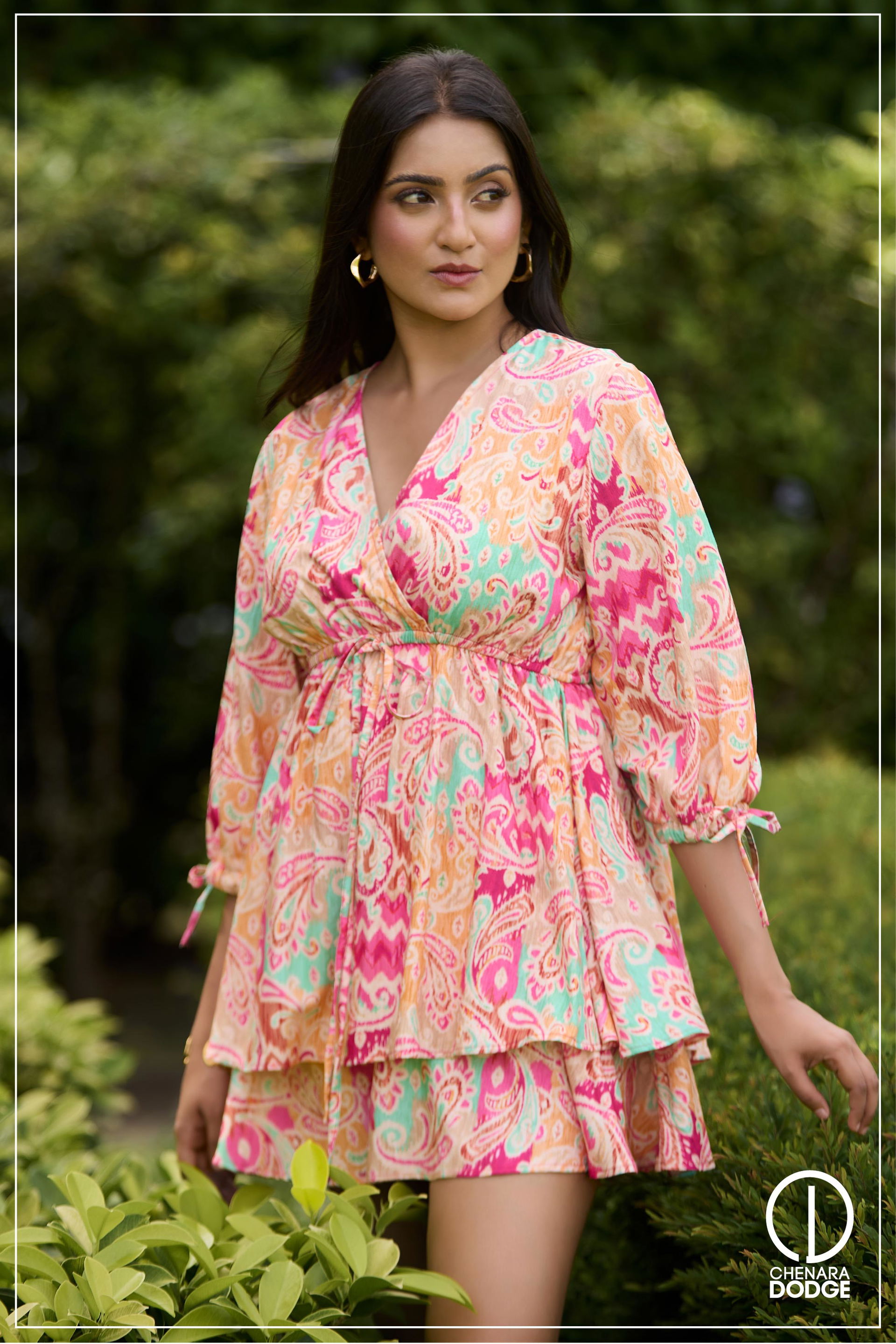 BONNIE V NECK MINI DRESS