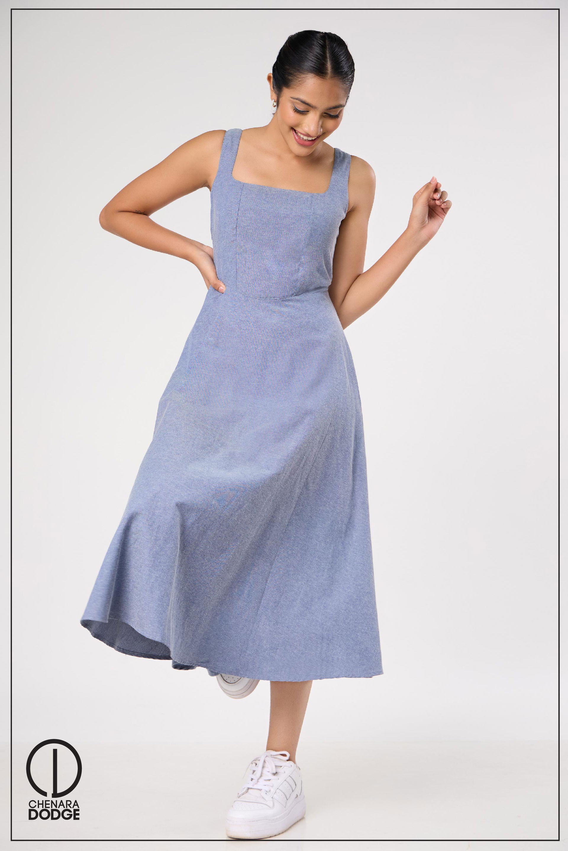 KYLIE SQUARE-NECK MIDI DRESS