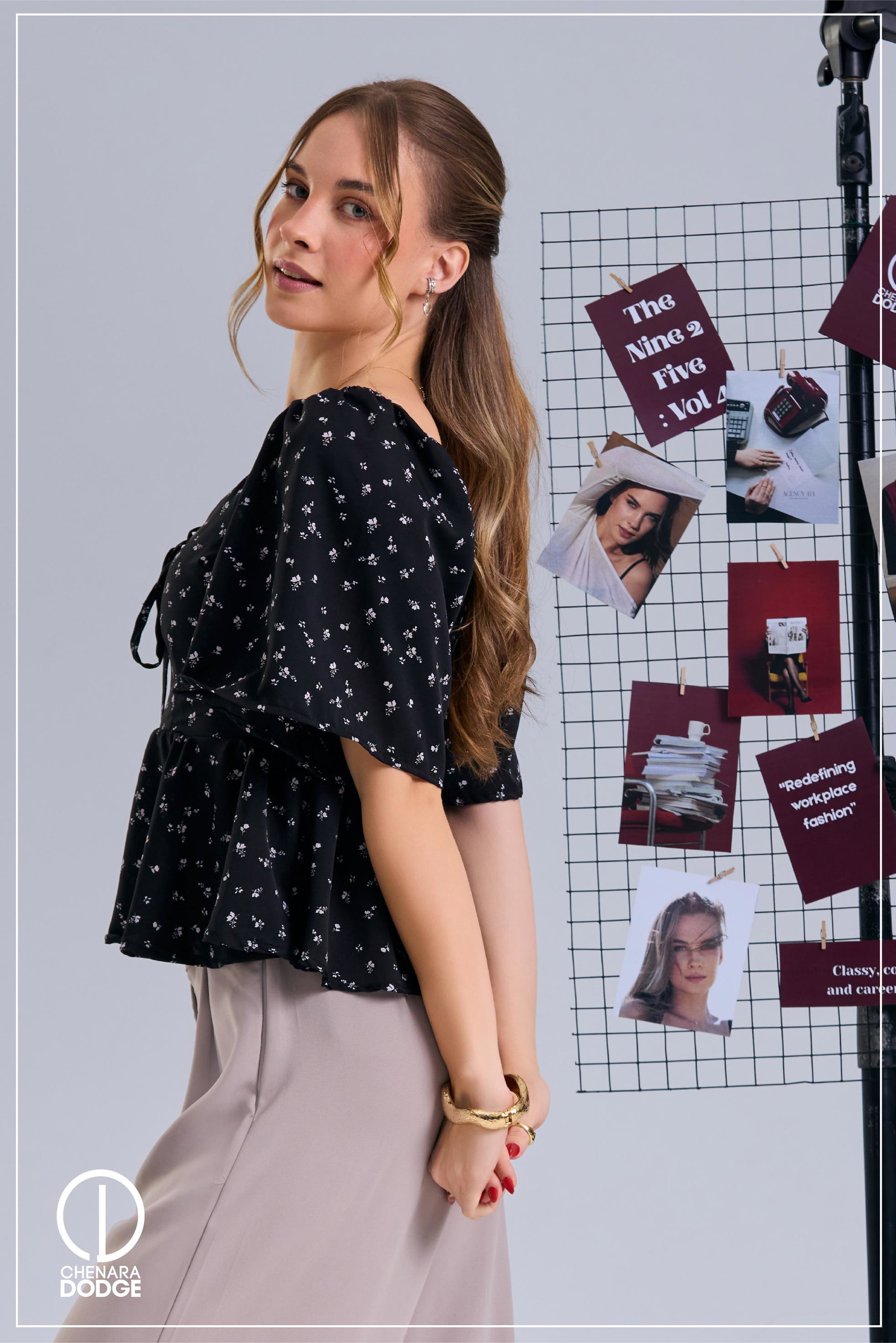 CAROLINE SWEETHEART NECK PEPLUM TOP