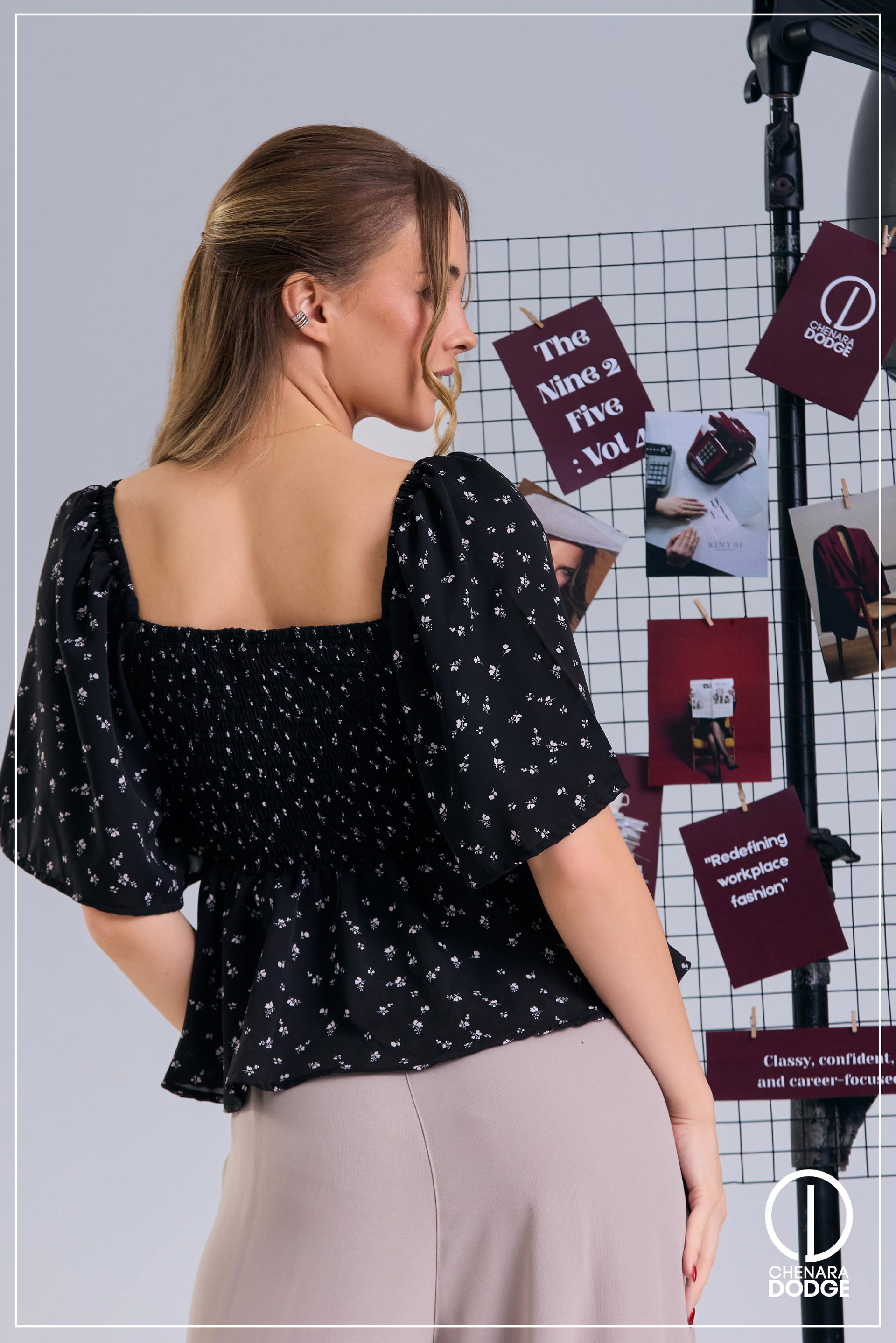 CAROLINE SWEETHEART NECK PEPLUM TOP