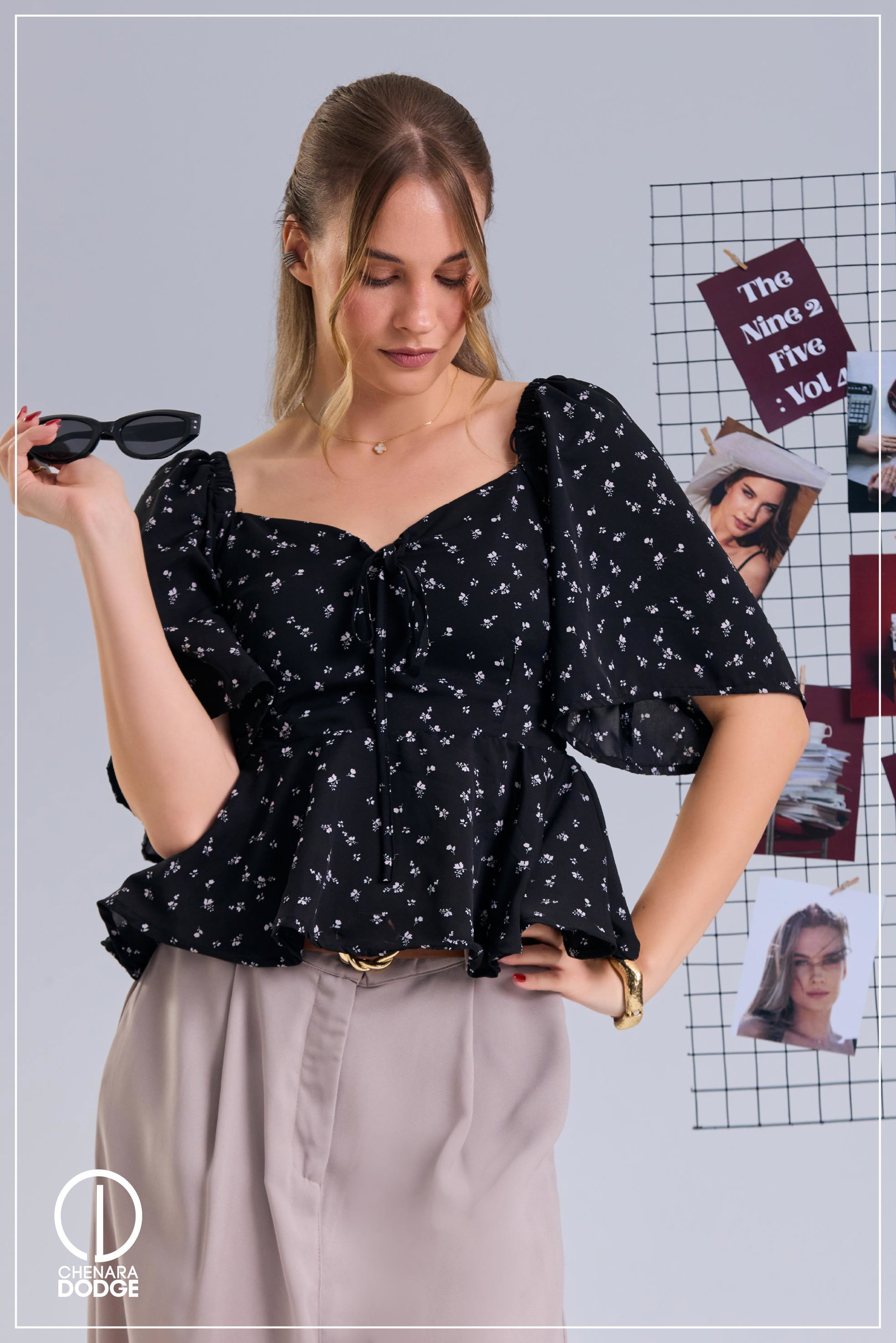 CAROLINE SWEETHEART NECK PEPLUM TOP