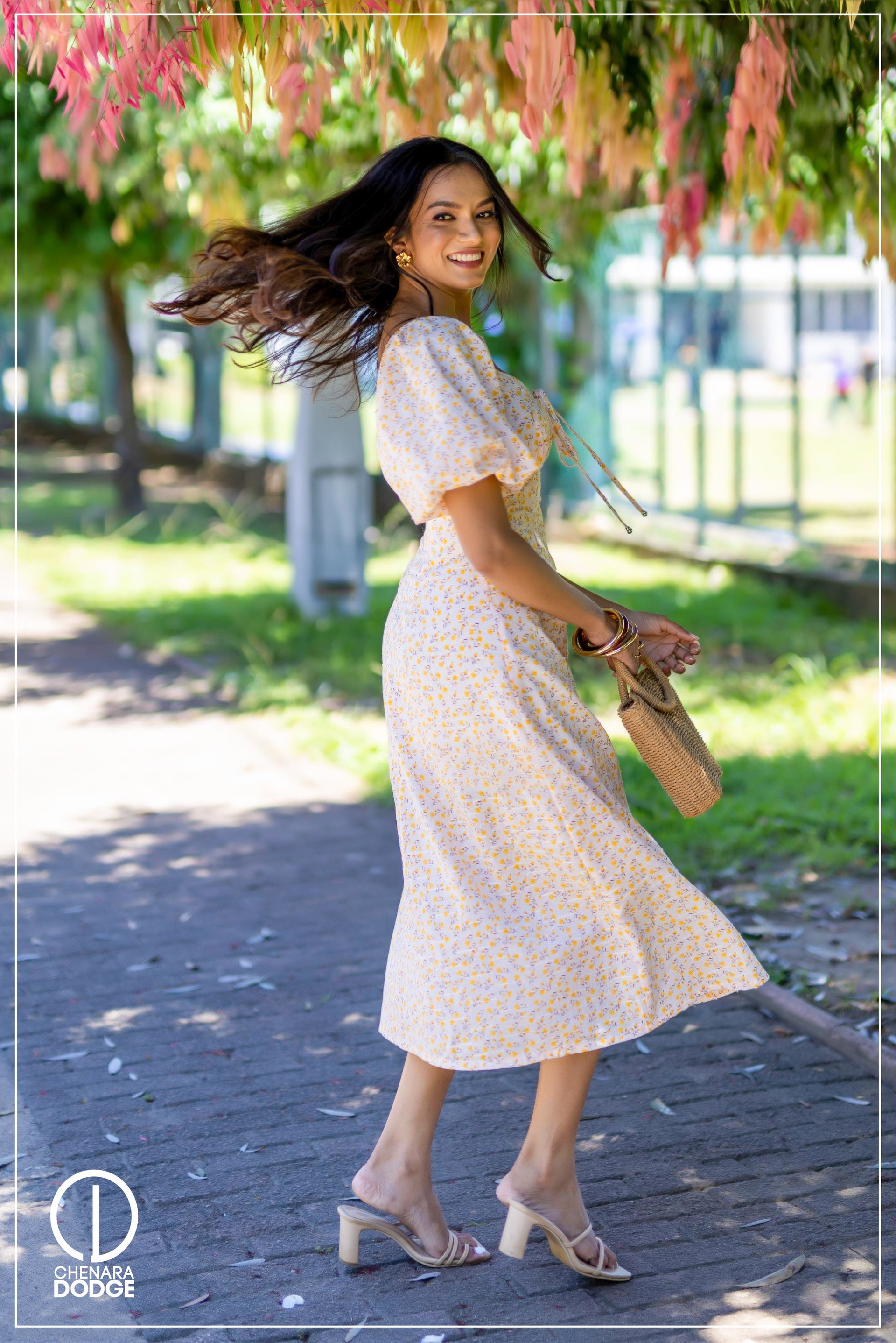  CHASE PUFF SLEEVE MIDI DRESS 