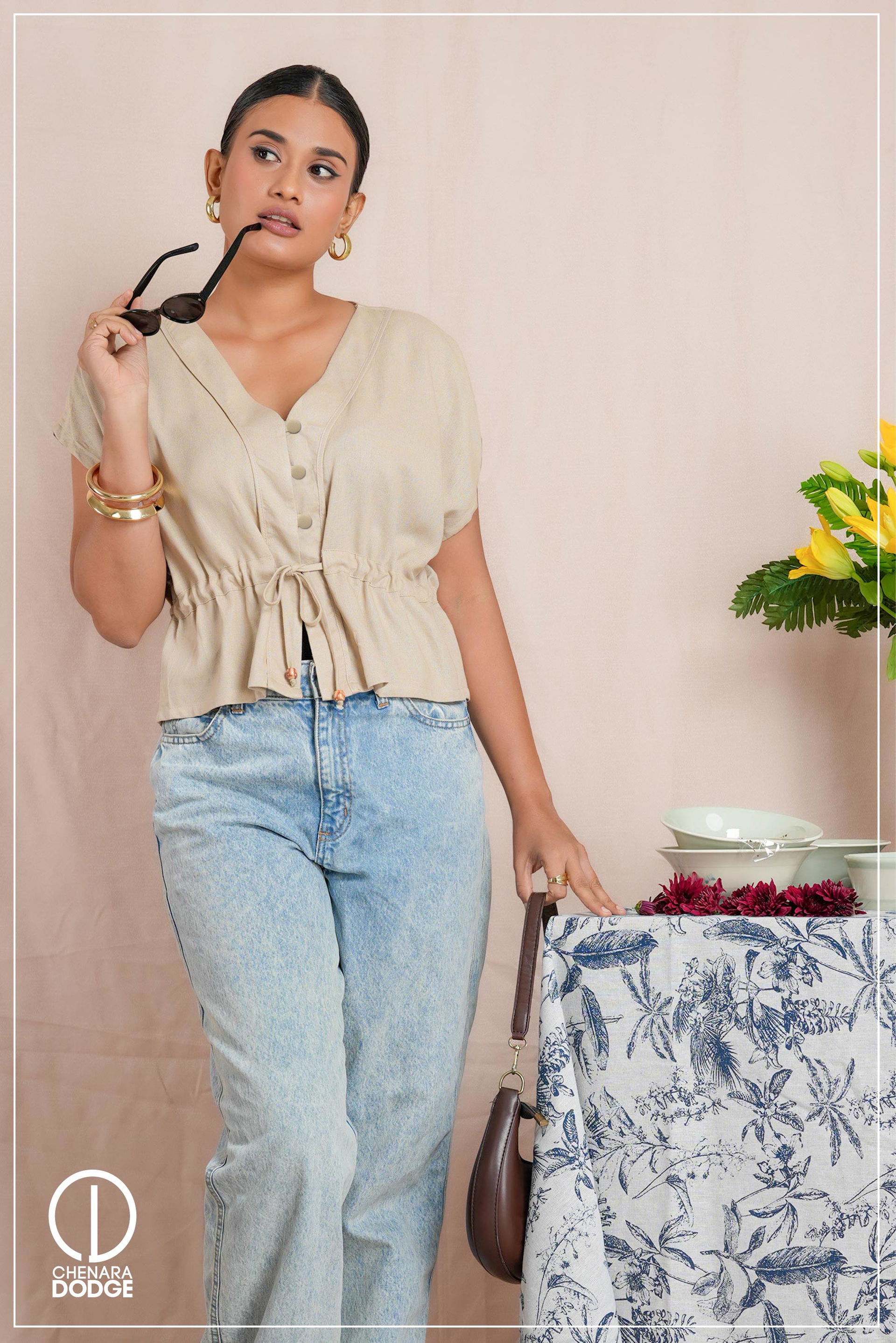 CLAUDIA TIE UP CASUAL TOP