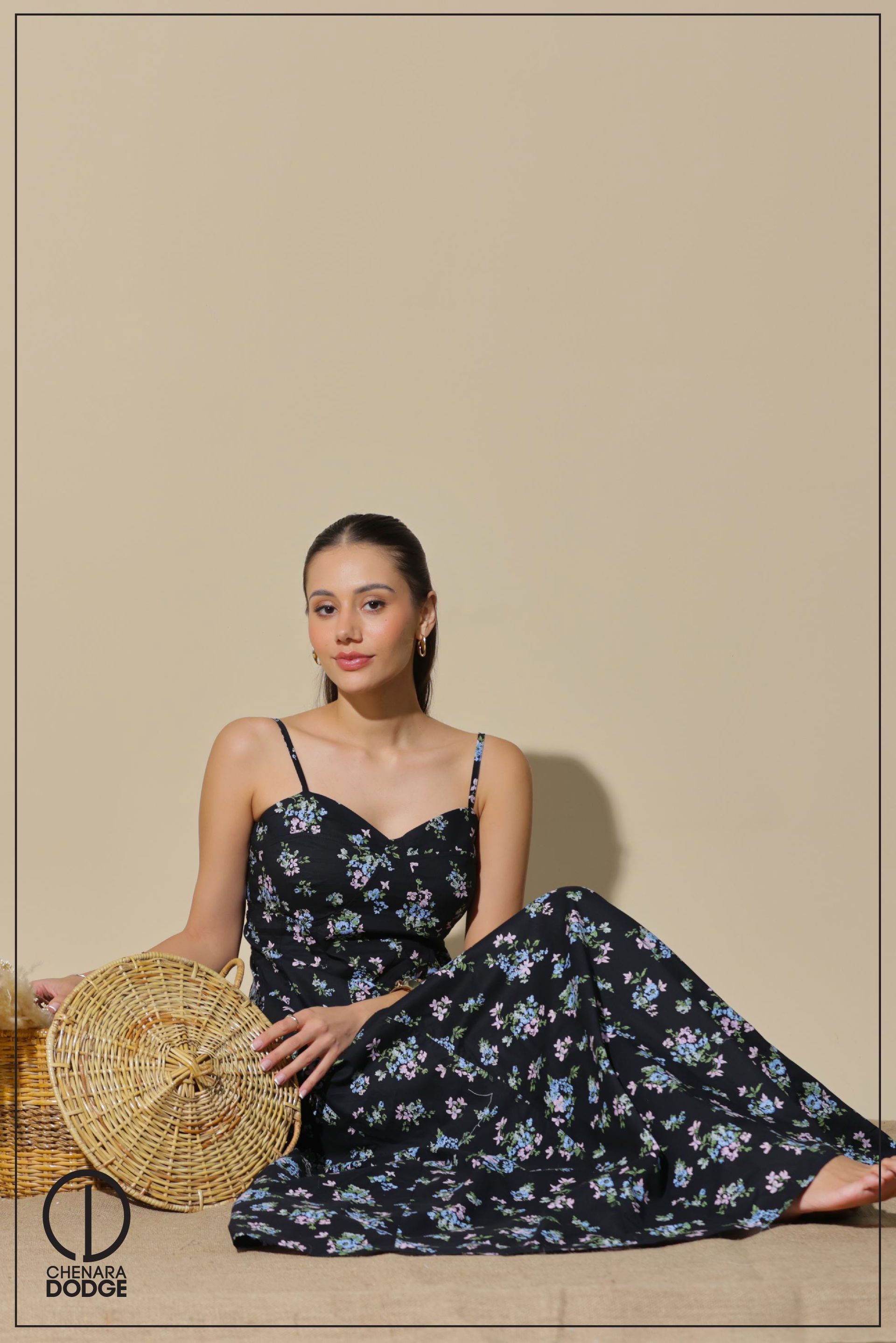 DAISY STRAPPY MAXI DRESS