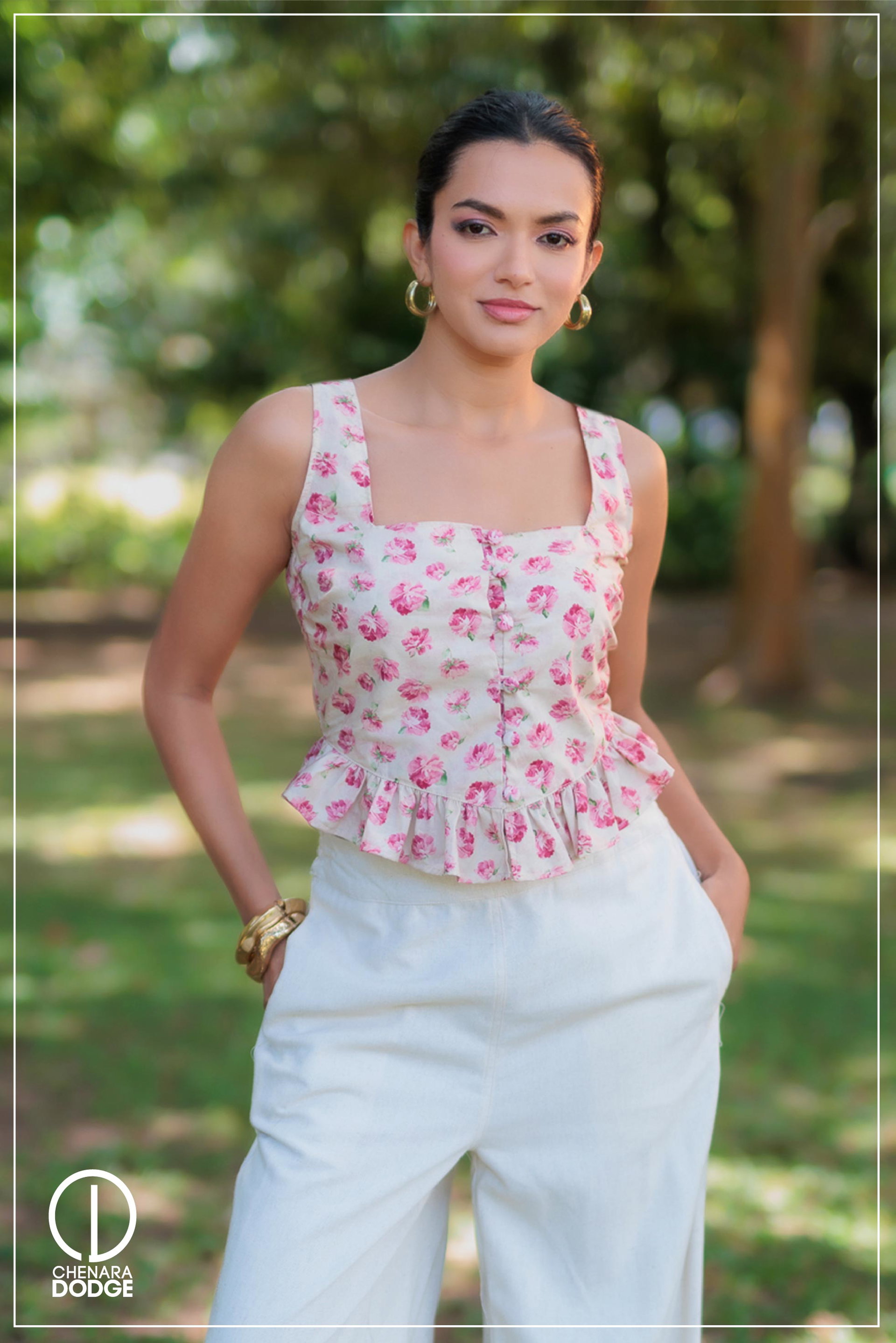 DIANE SQUARE NECK CASUAL TOP