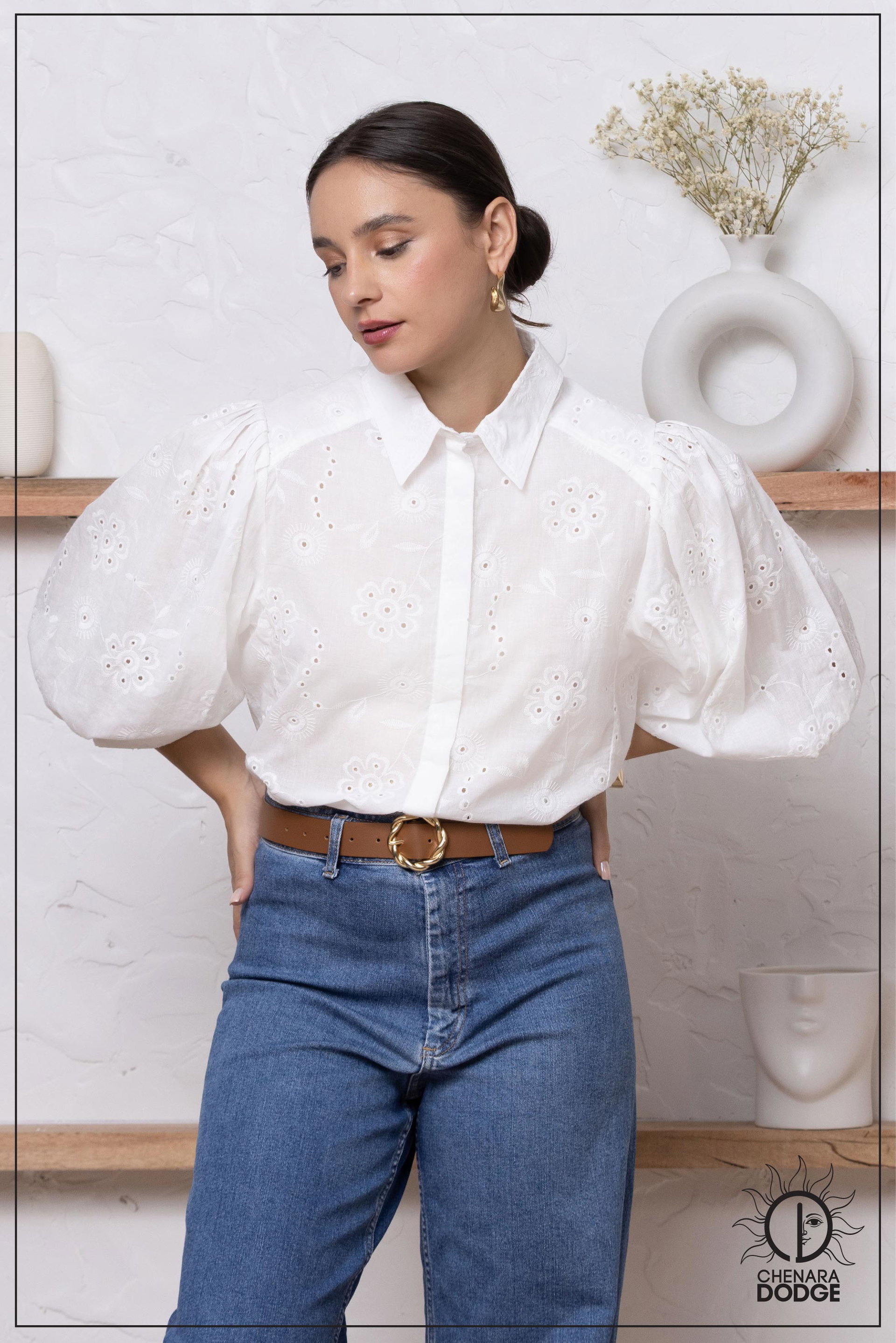 DORA BUTTON DOWN CUTLON TOP