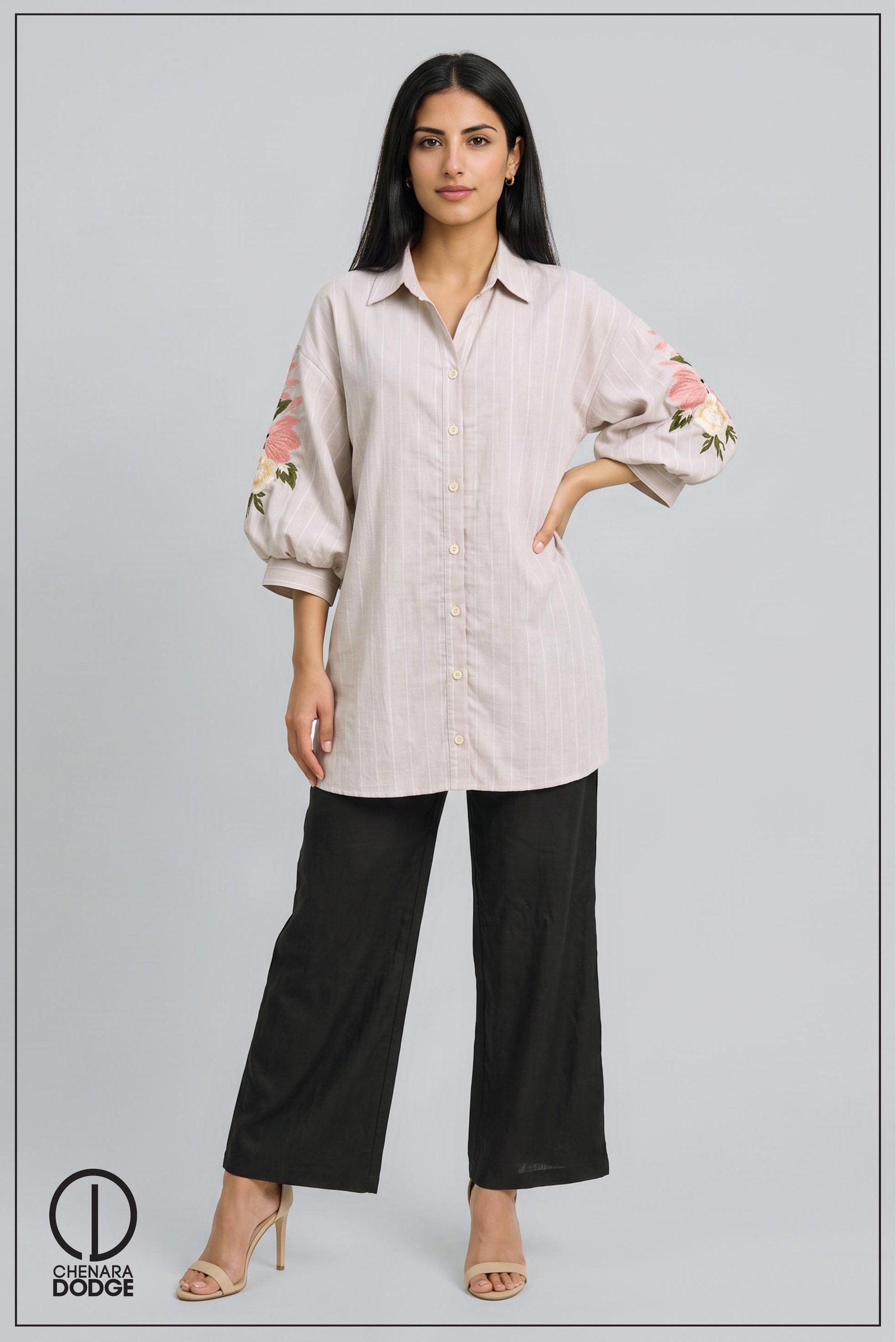 ELIZA OVERSIZED EMB TOP
