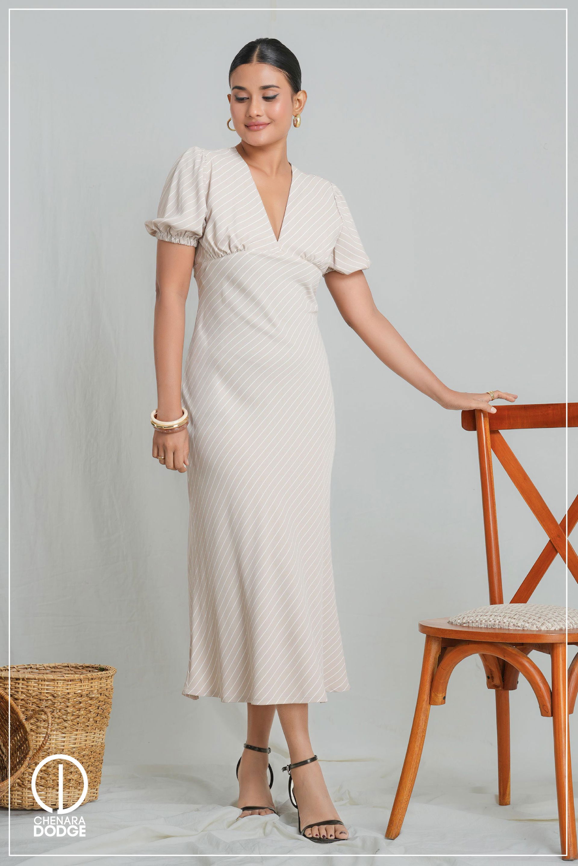 ELISA PUFF SLEEVES MAXI DRESS