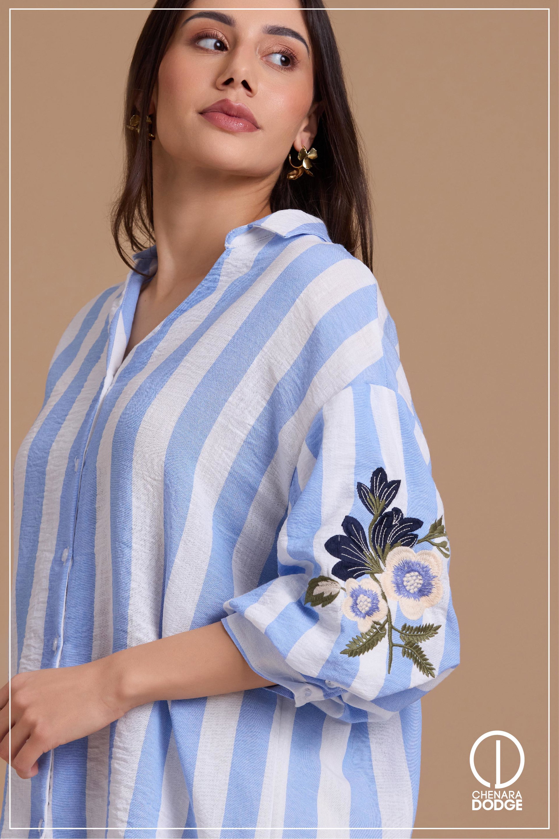 ELIZA OVERSIZED EMB TOP