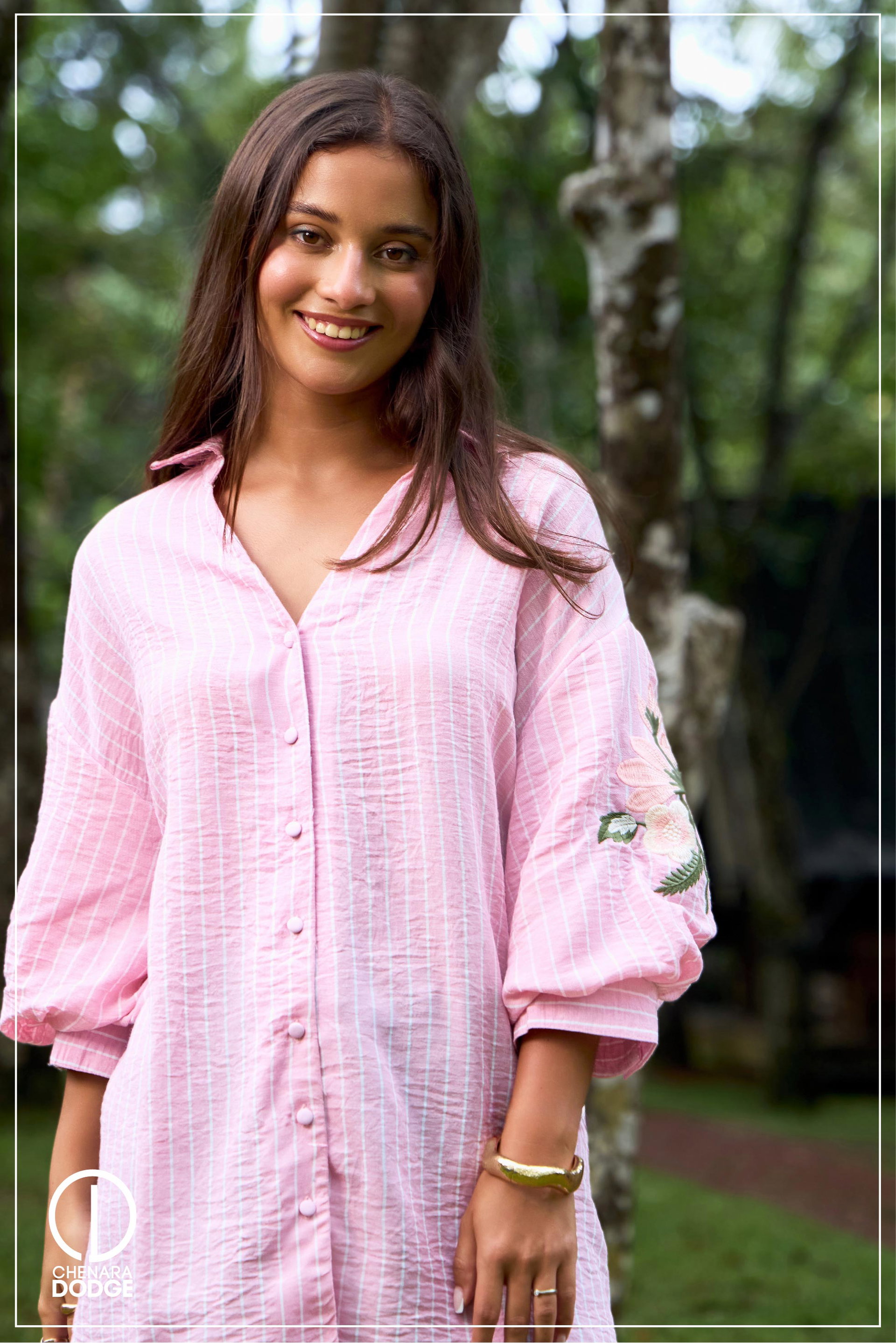 ELIZA OVERSIZED EMB TOP