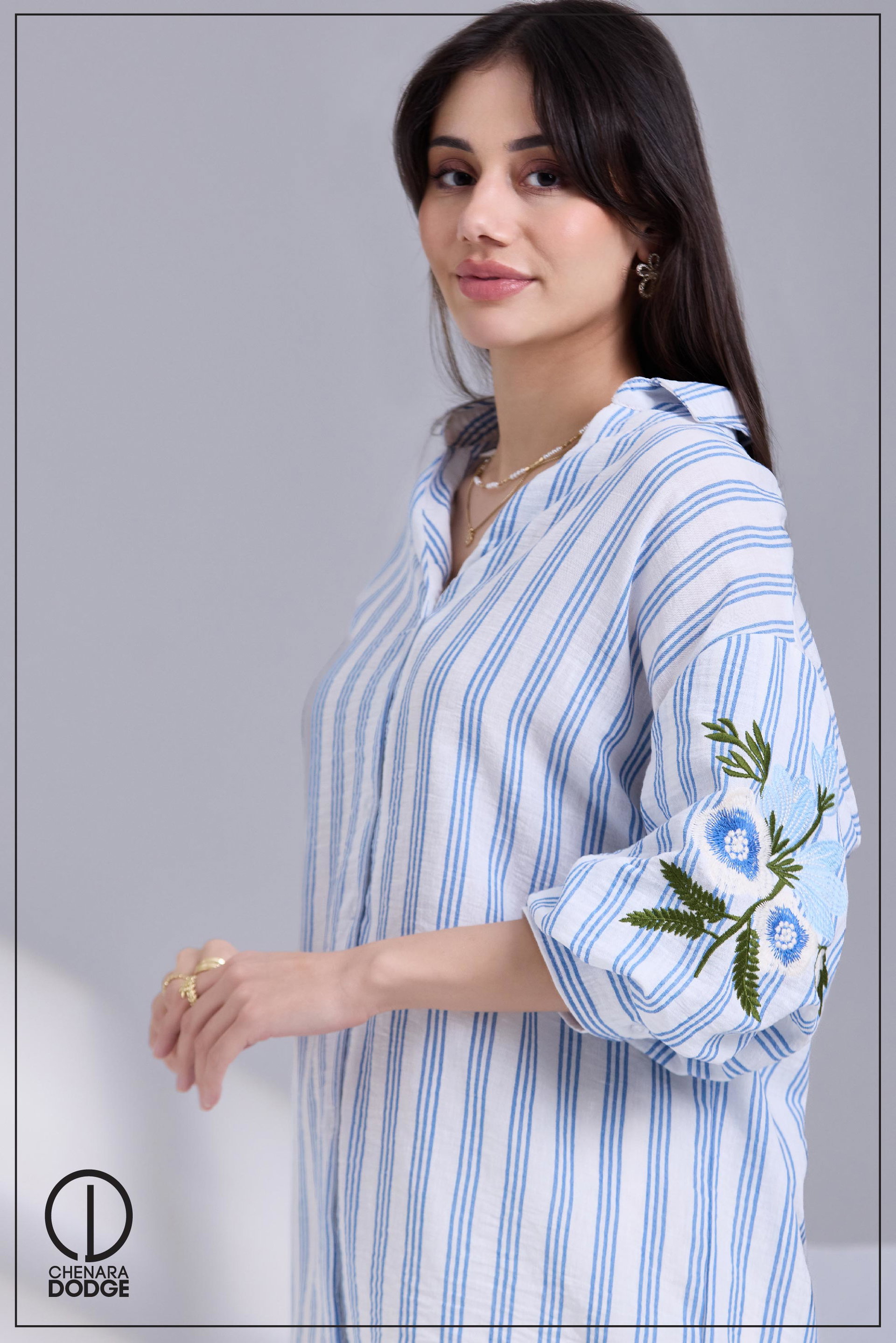 ELIZA OVERSIZED EMB TOP