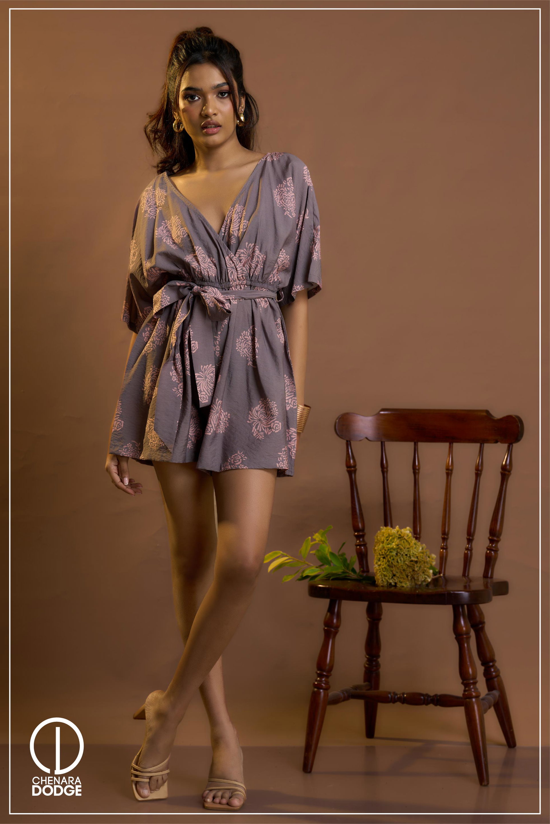 EVA FRONT TIE UP ROMPER Brown