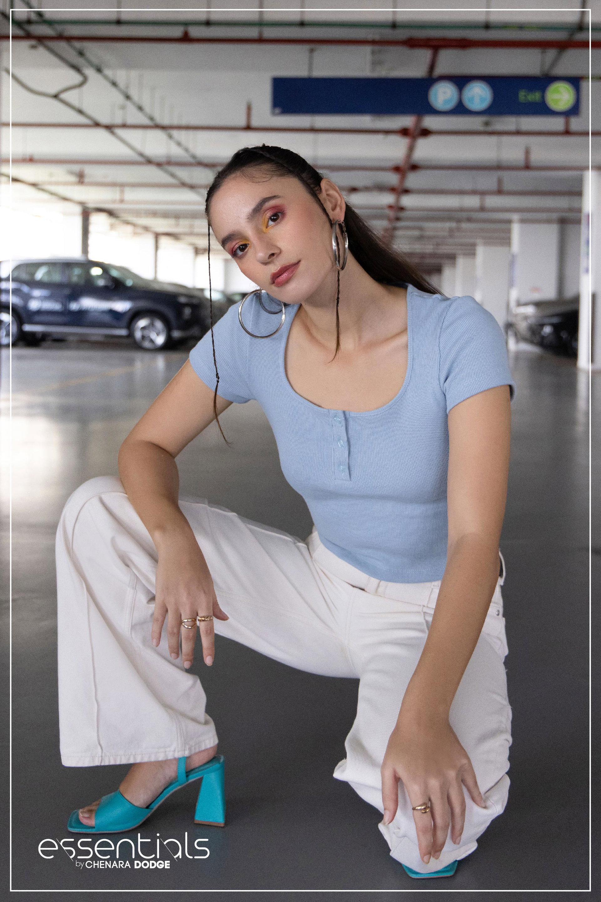 FLORA SQUARE SCOOP NECK RIBBED TOP