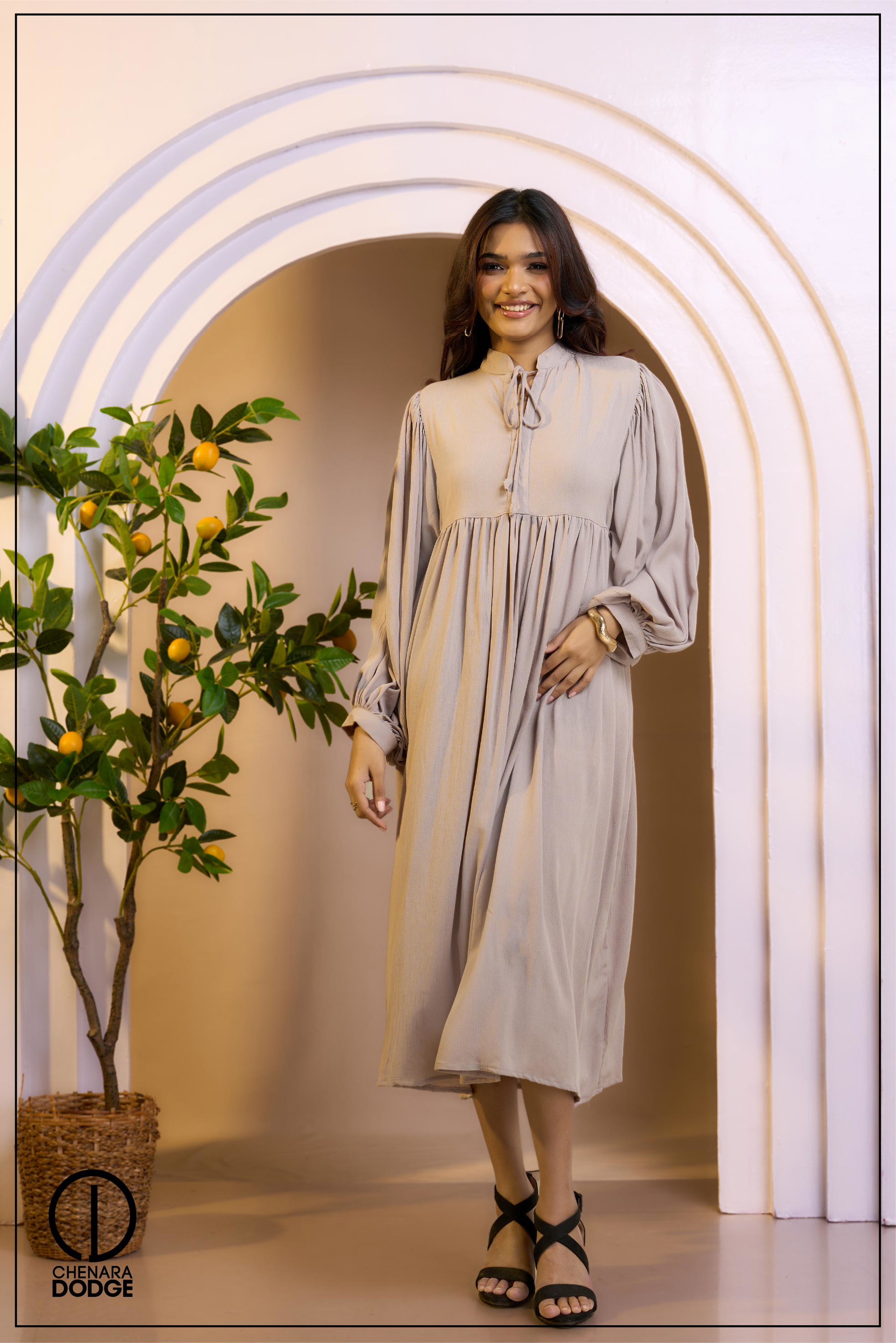 FRONT TIE-UP MIDI DRESS 