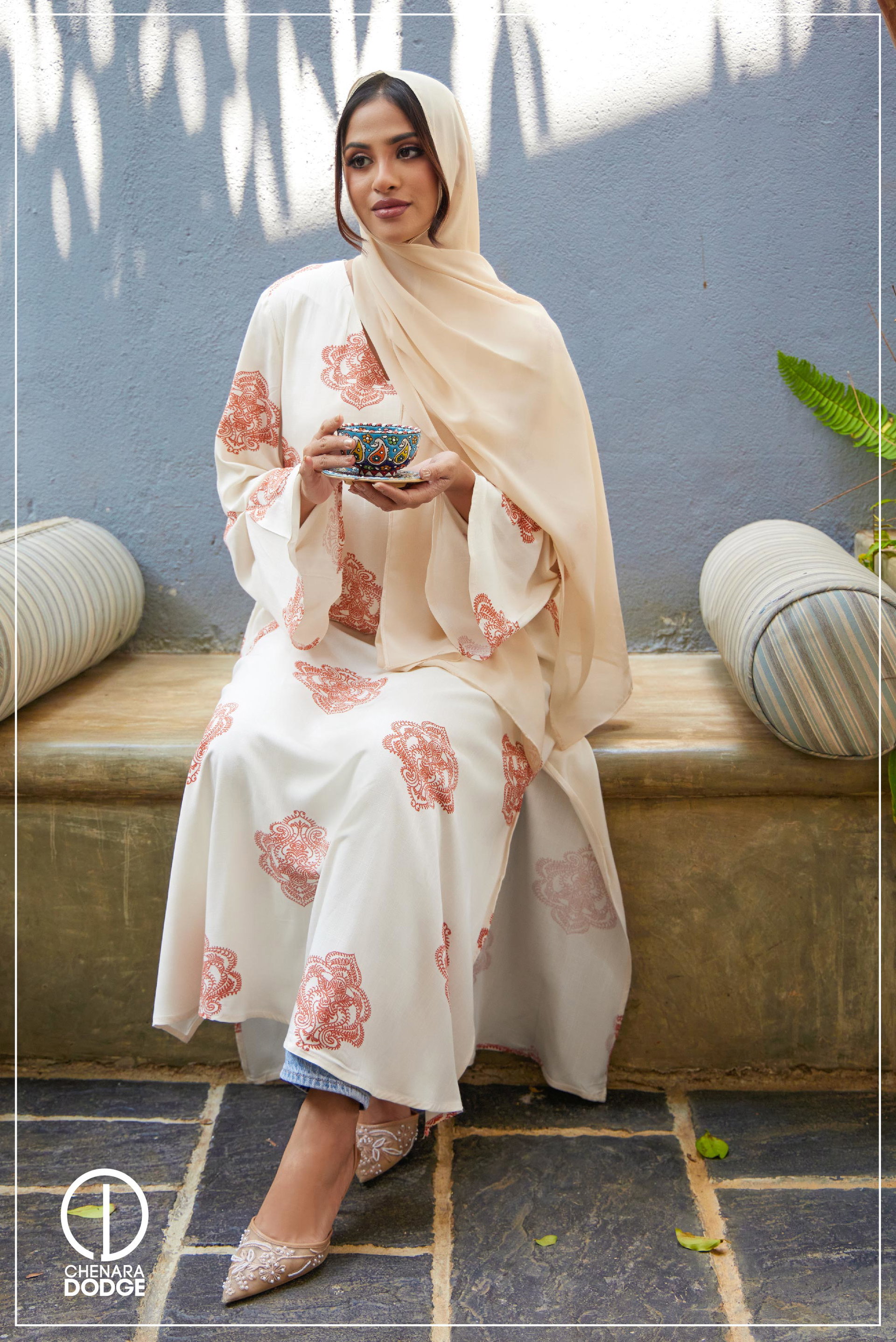 AISHA V-NECK KURTA TOP