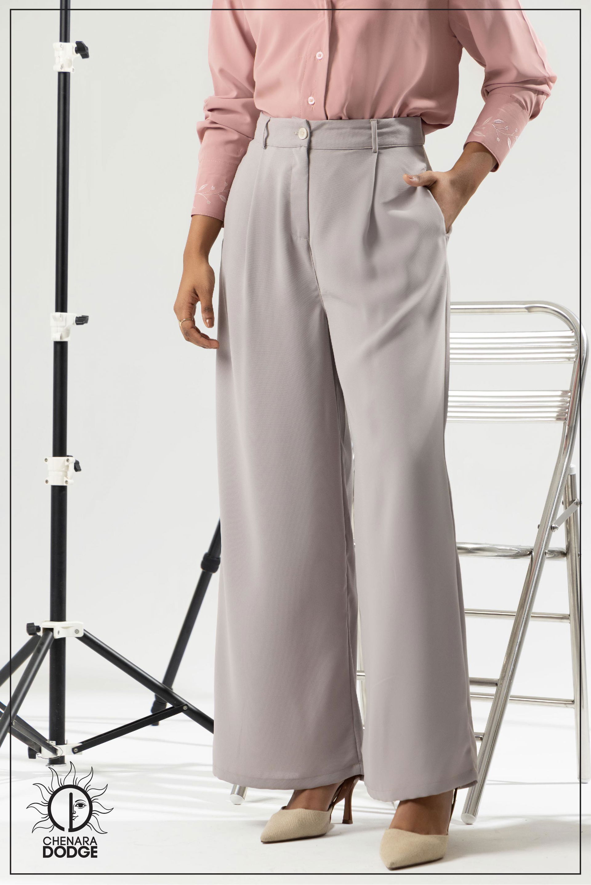 GRACE PLEATED DETAILED OFFICE PANT