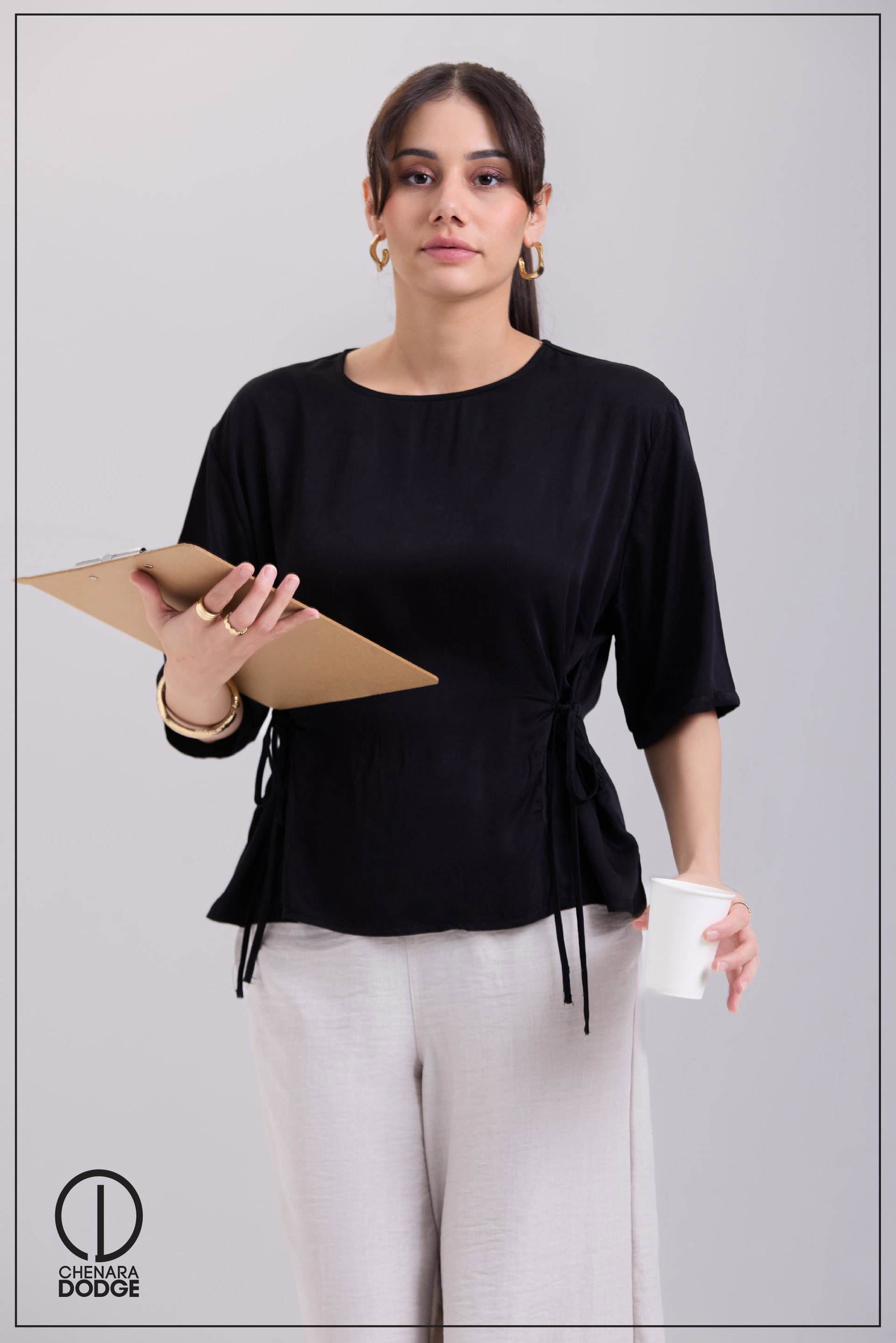 HANA ROUND NECK TOP