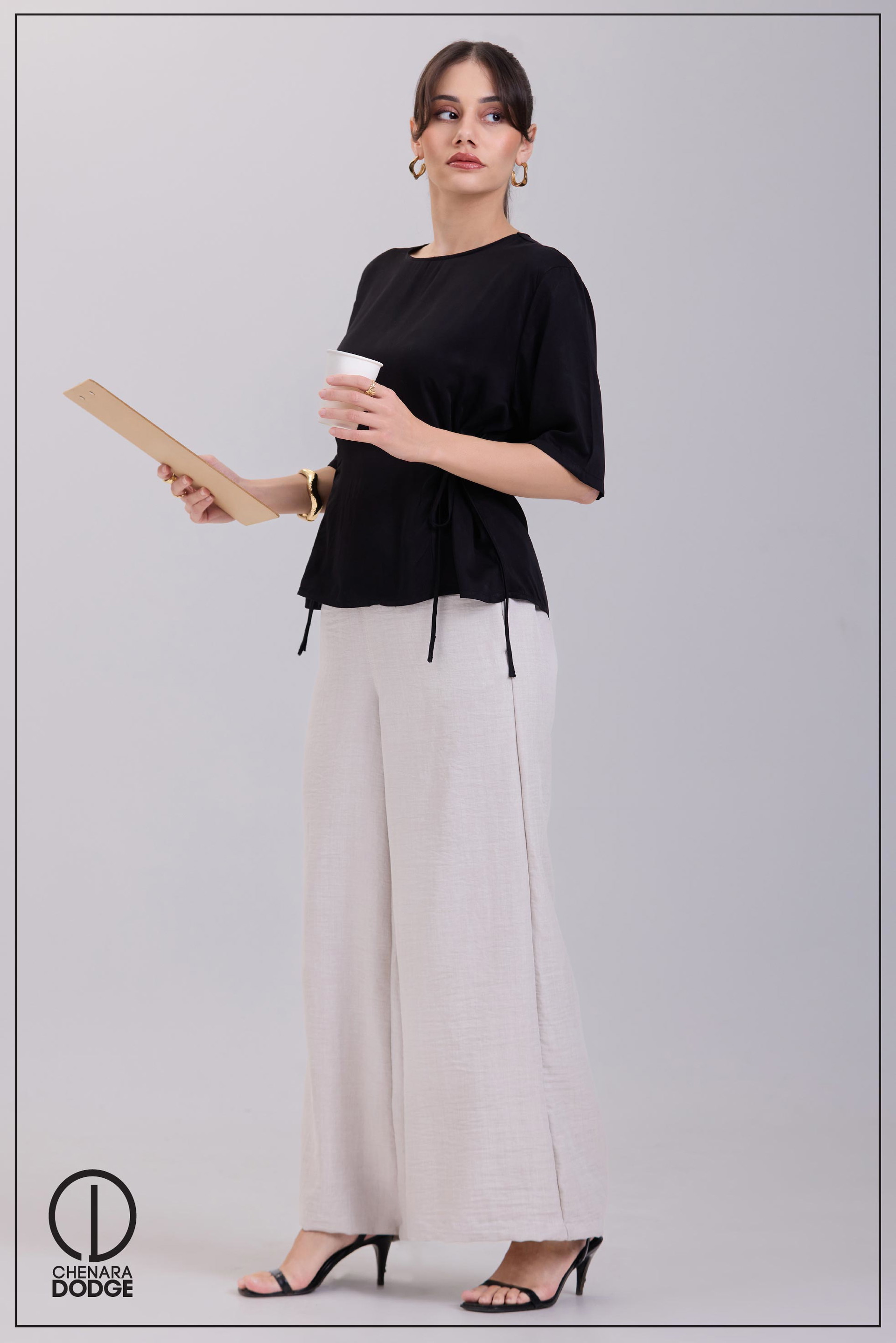 HANA ROUND NECK TOP