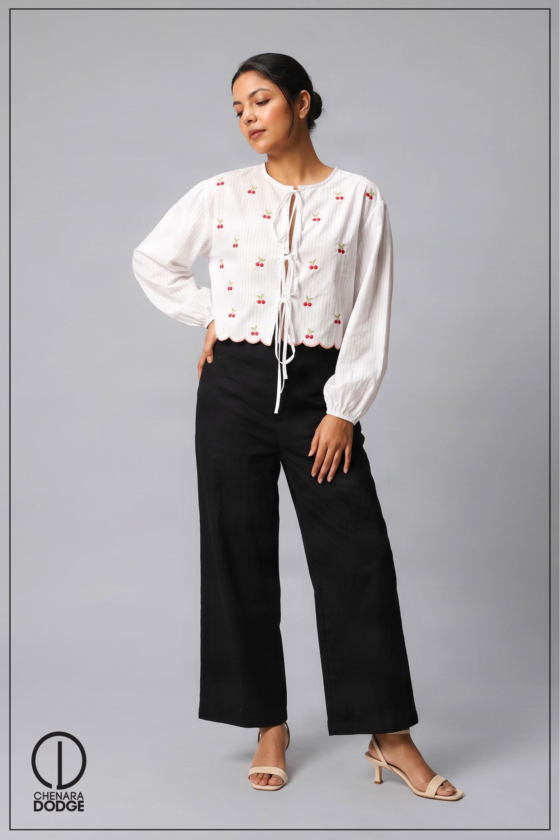 HANNAH LONG SLEEVE EMB TOP 