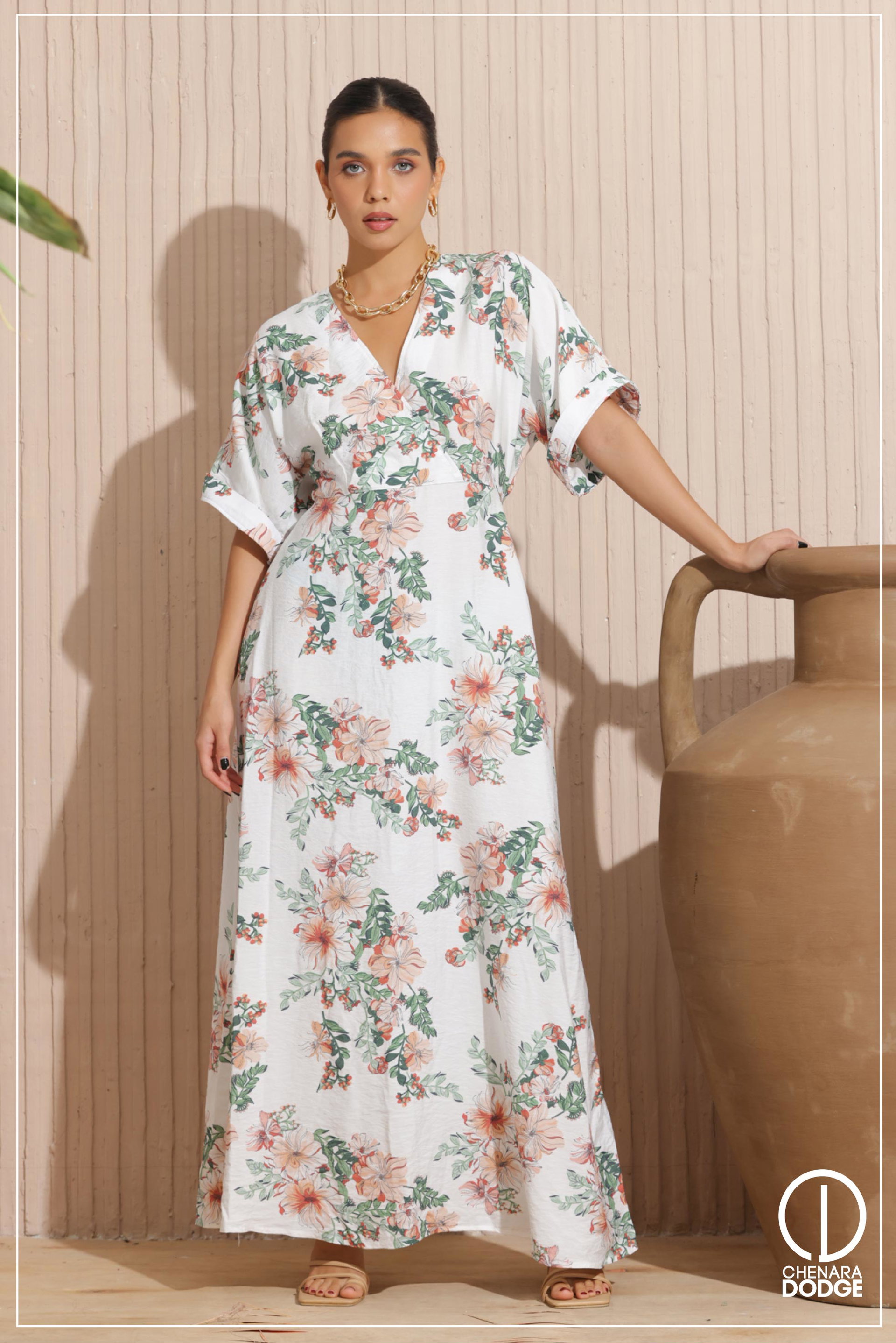 HARTLIE BELL SLEEVE MAXI DRESS