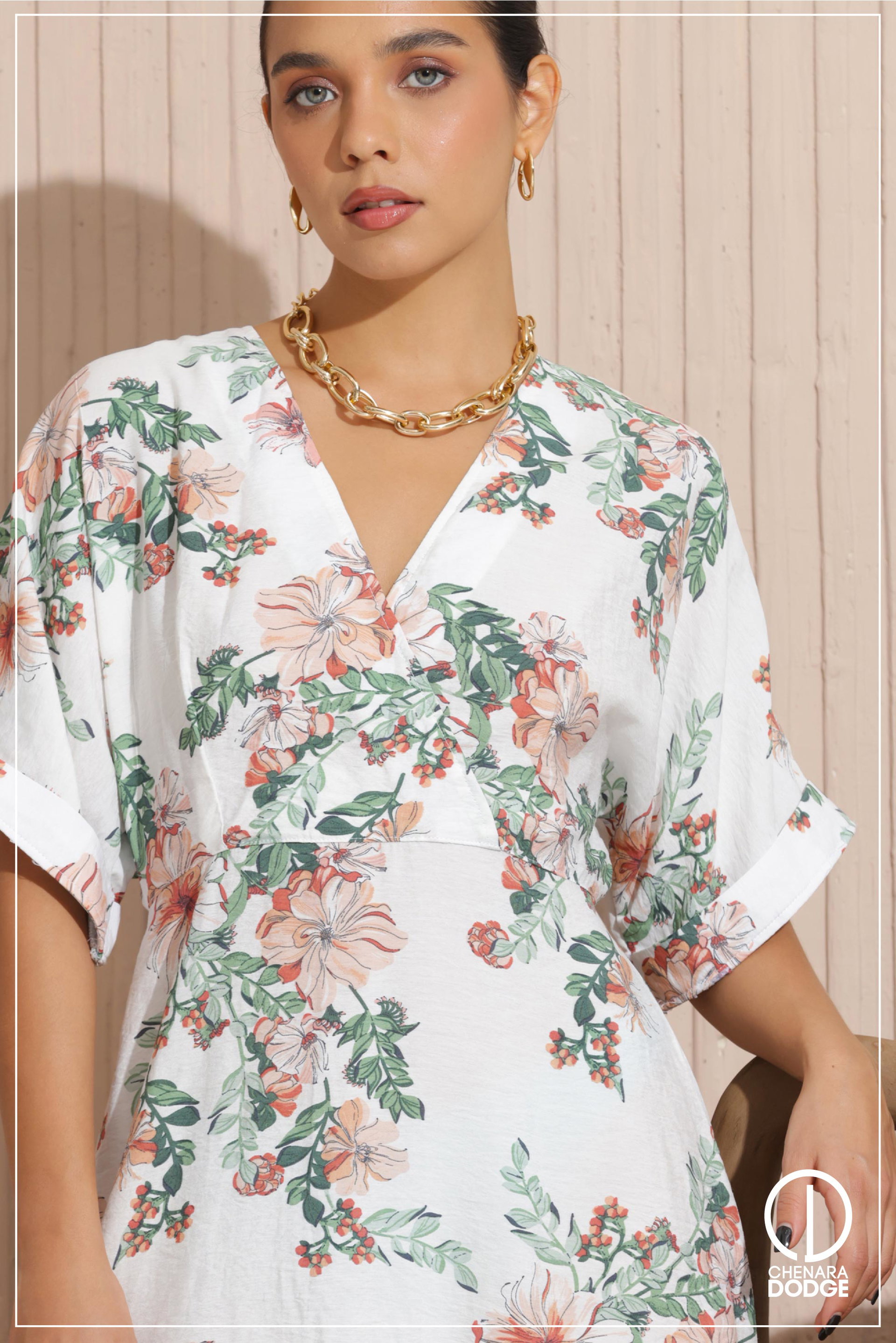 HARTLIE BELL SLEEVE MAXI DRESS