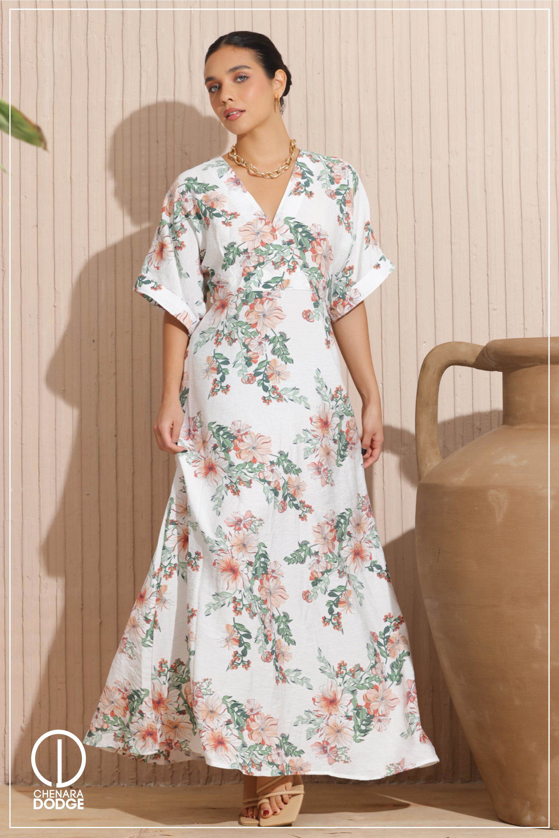 HARTLIE BELL SLEEVE MAXI DRESS