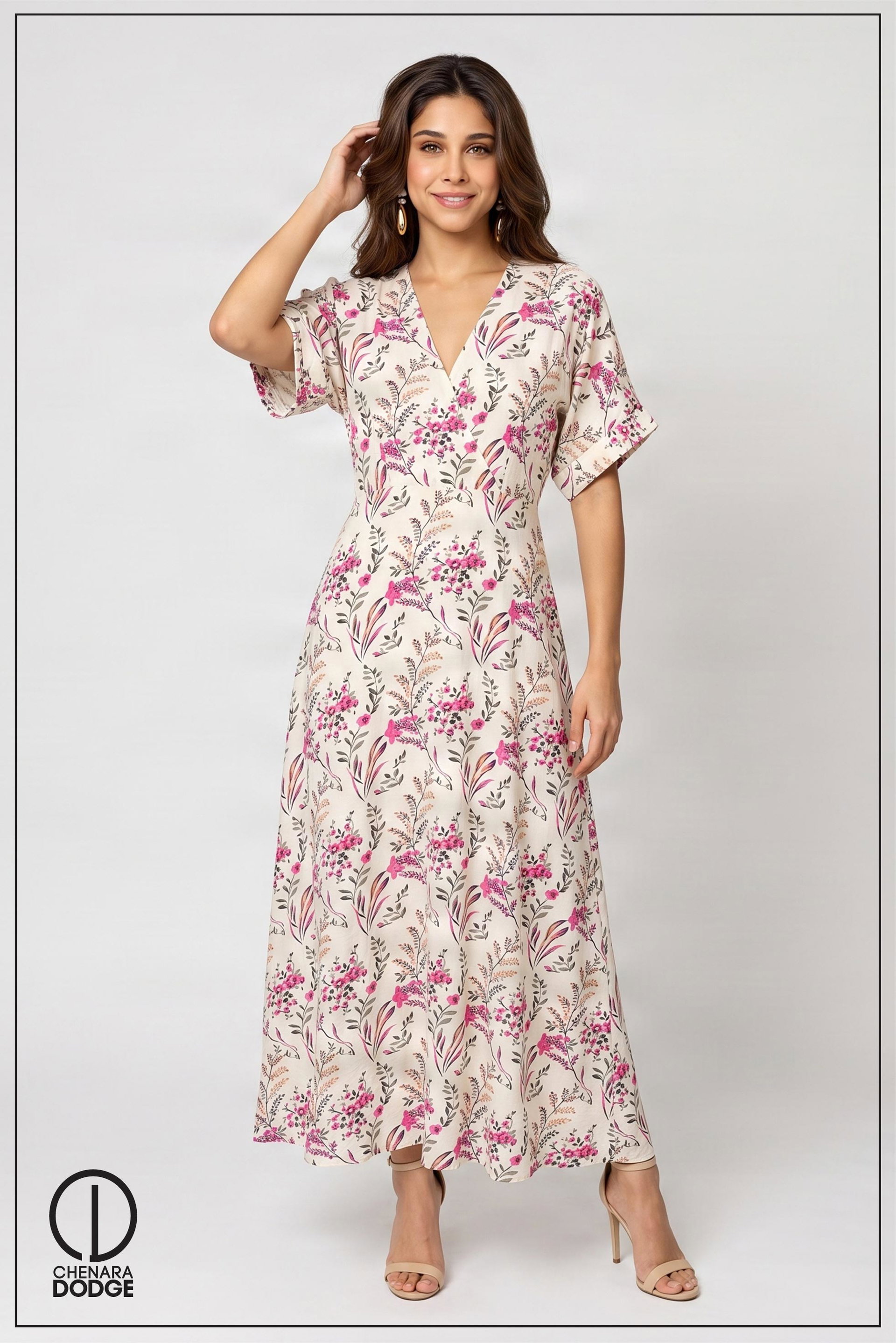 HARTLIE BELL SLEEVE MAXI DRESS