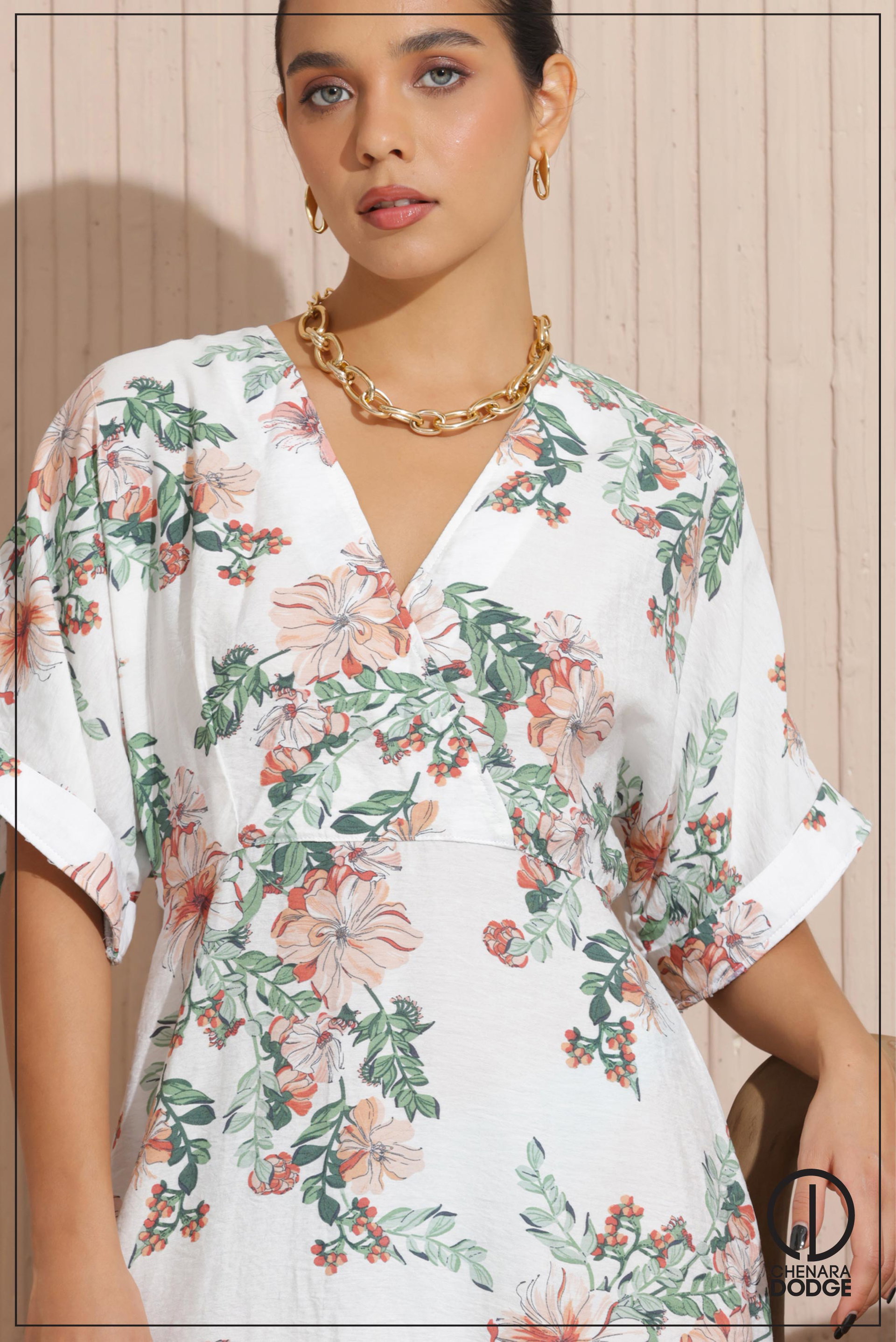 HARTLIE BELL SLEEVE MAXI DRESS