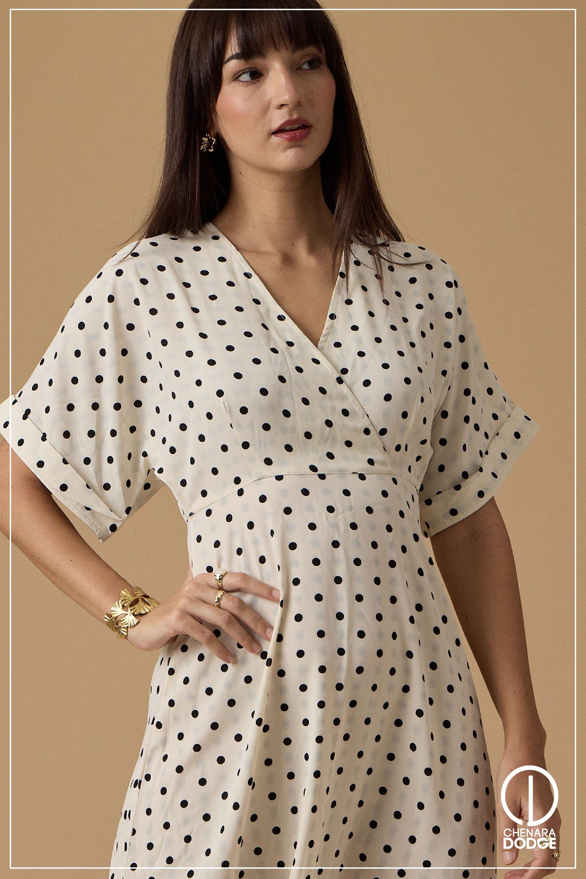 HARTLIE BELL SLEEVE MAXI DRESS