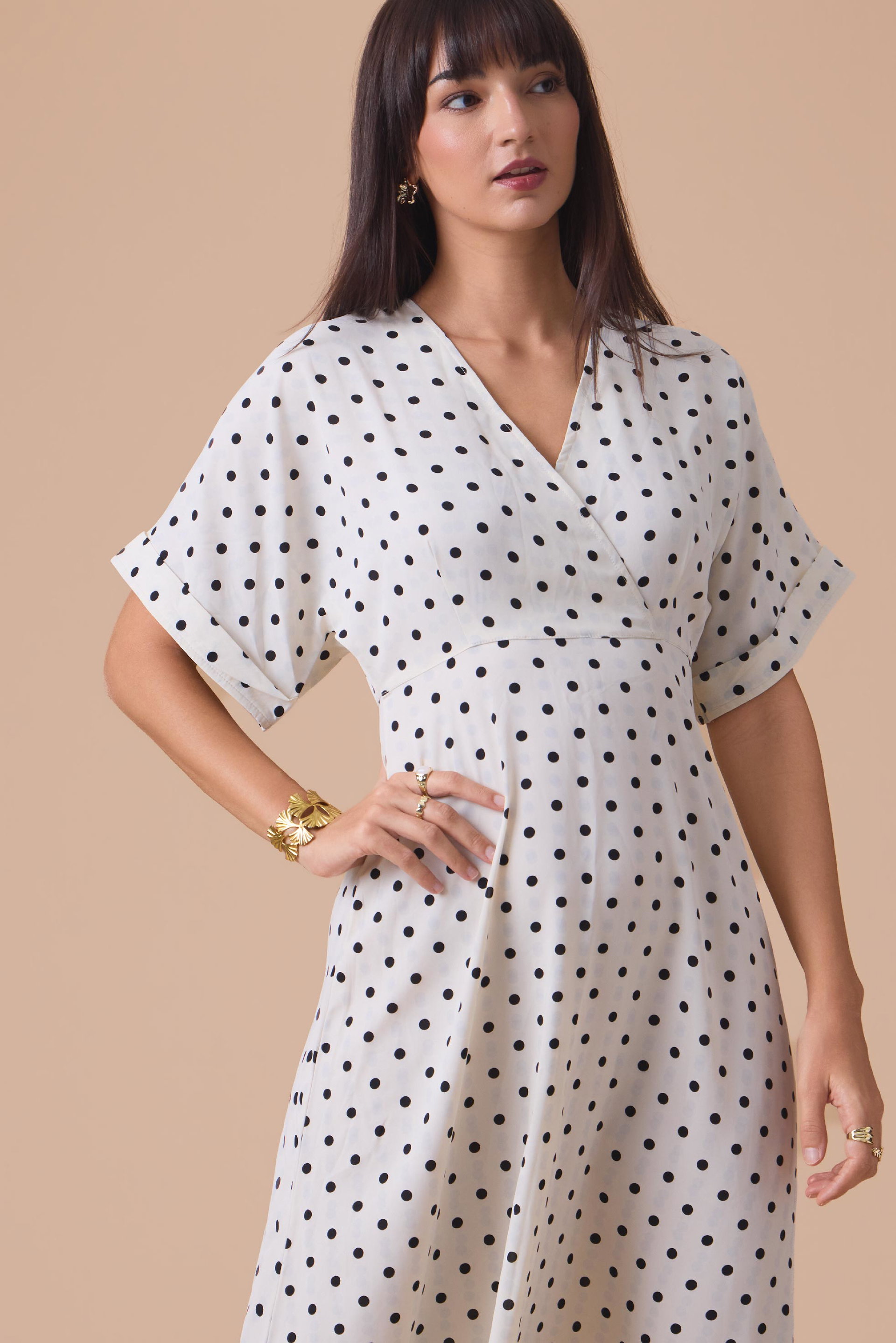 HARTLIE BELL SLEEVE MAXI DRESS