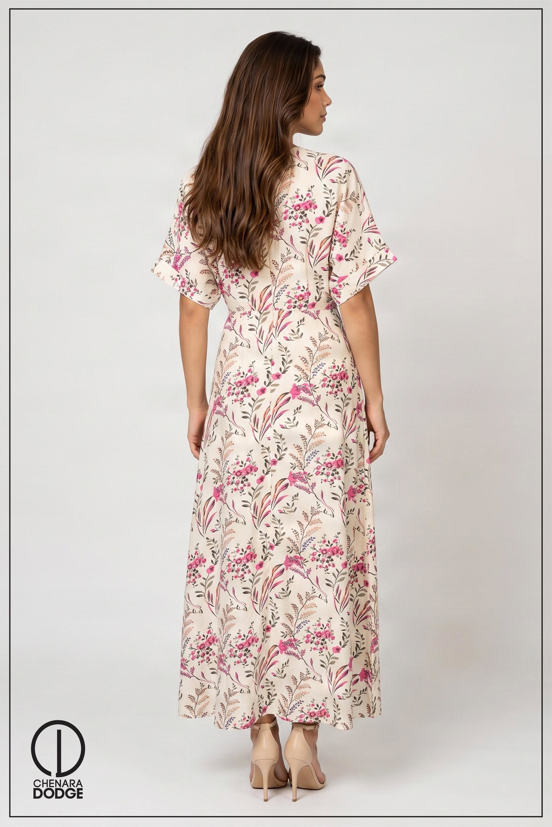HARTLIE BELL SLEEVE MAXI DRESS