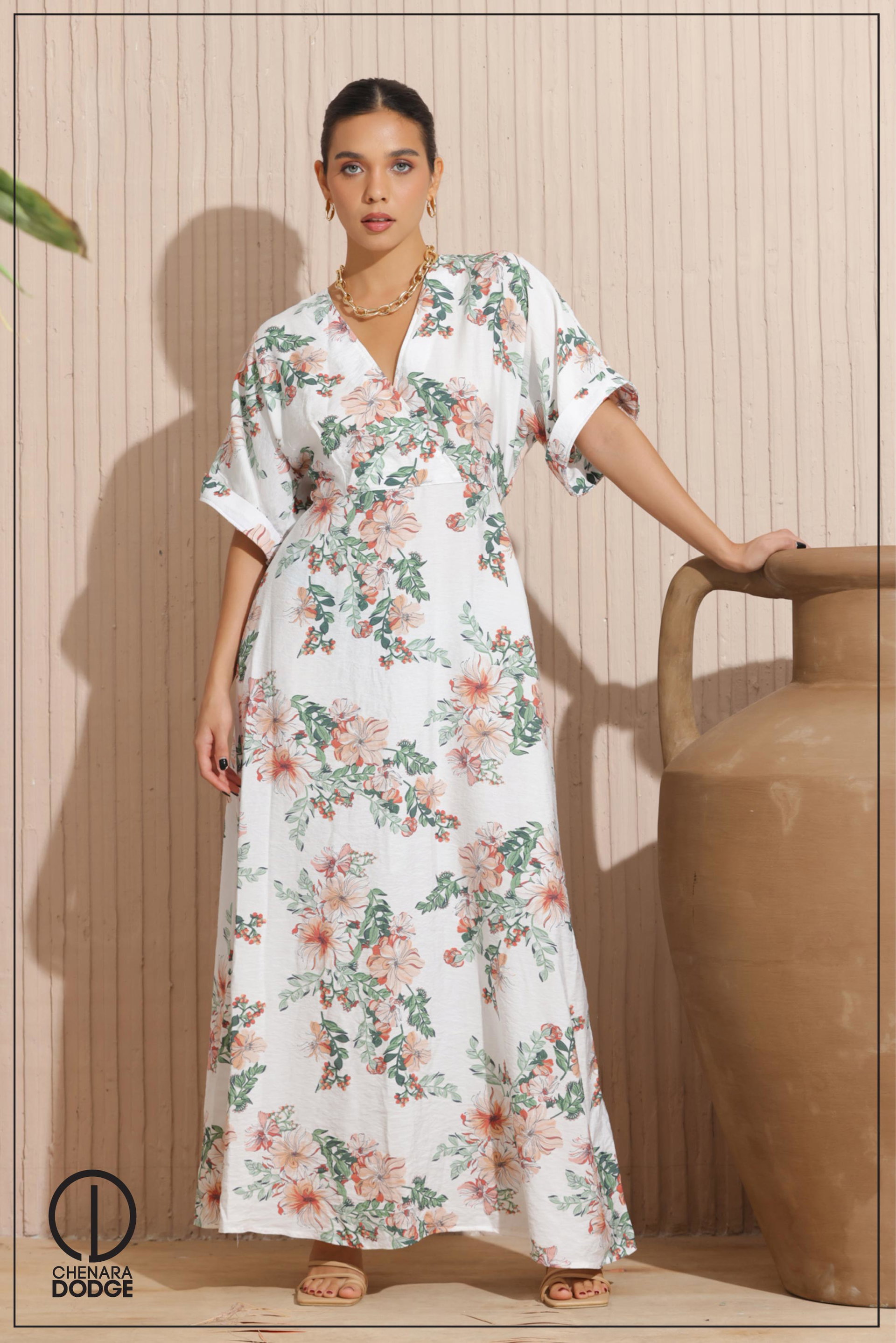 HARTLIE BELL SLEEVE MAXI DRESS