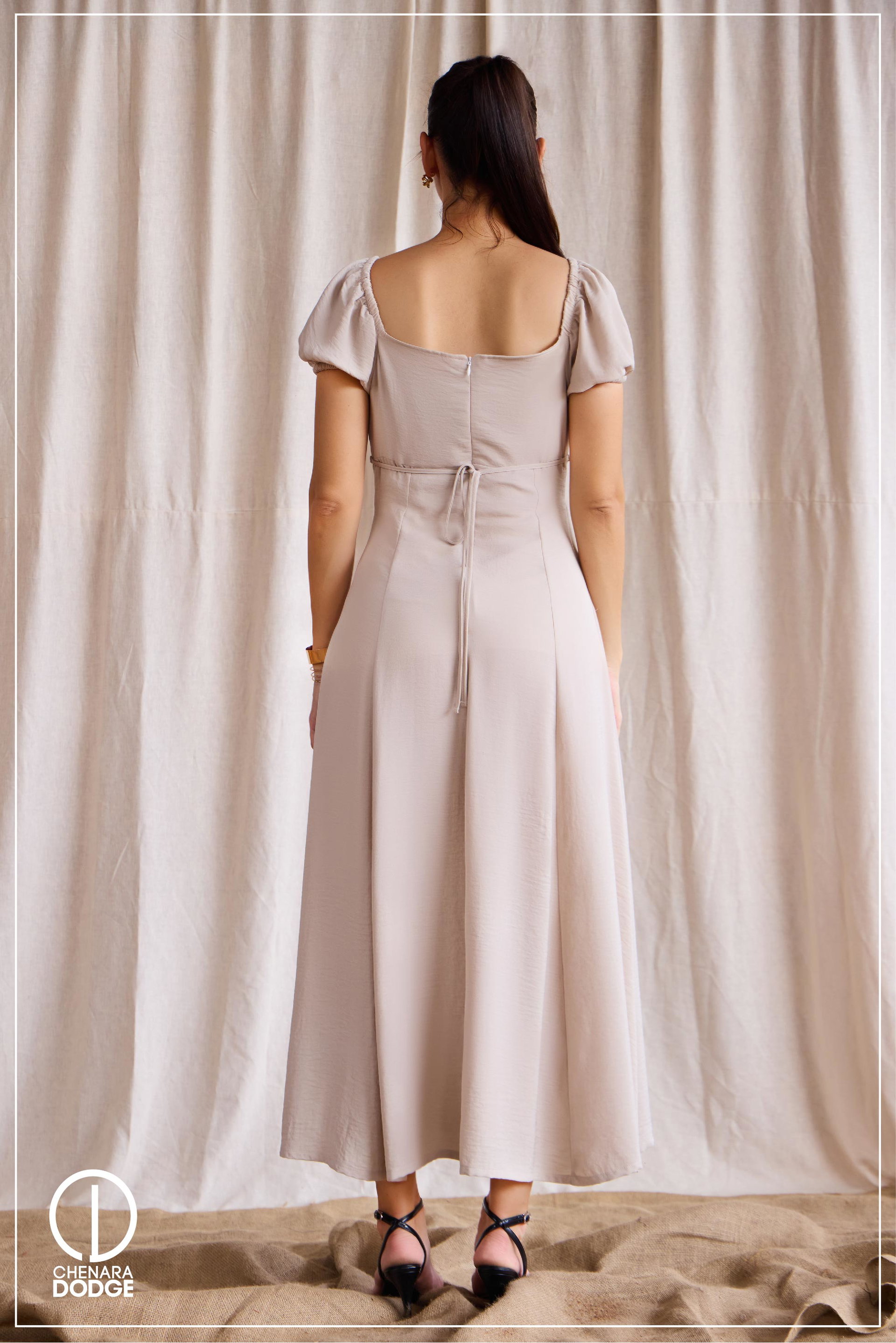 HILARIE SQUARE NECK MIDI DRESS