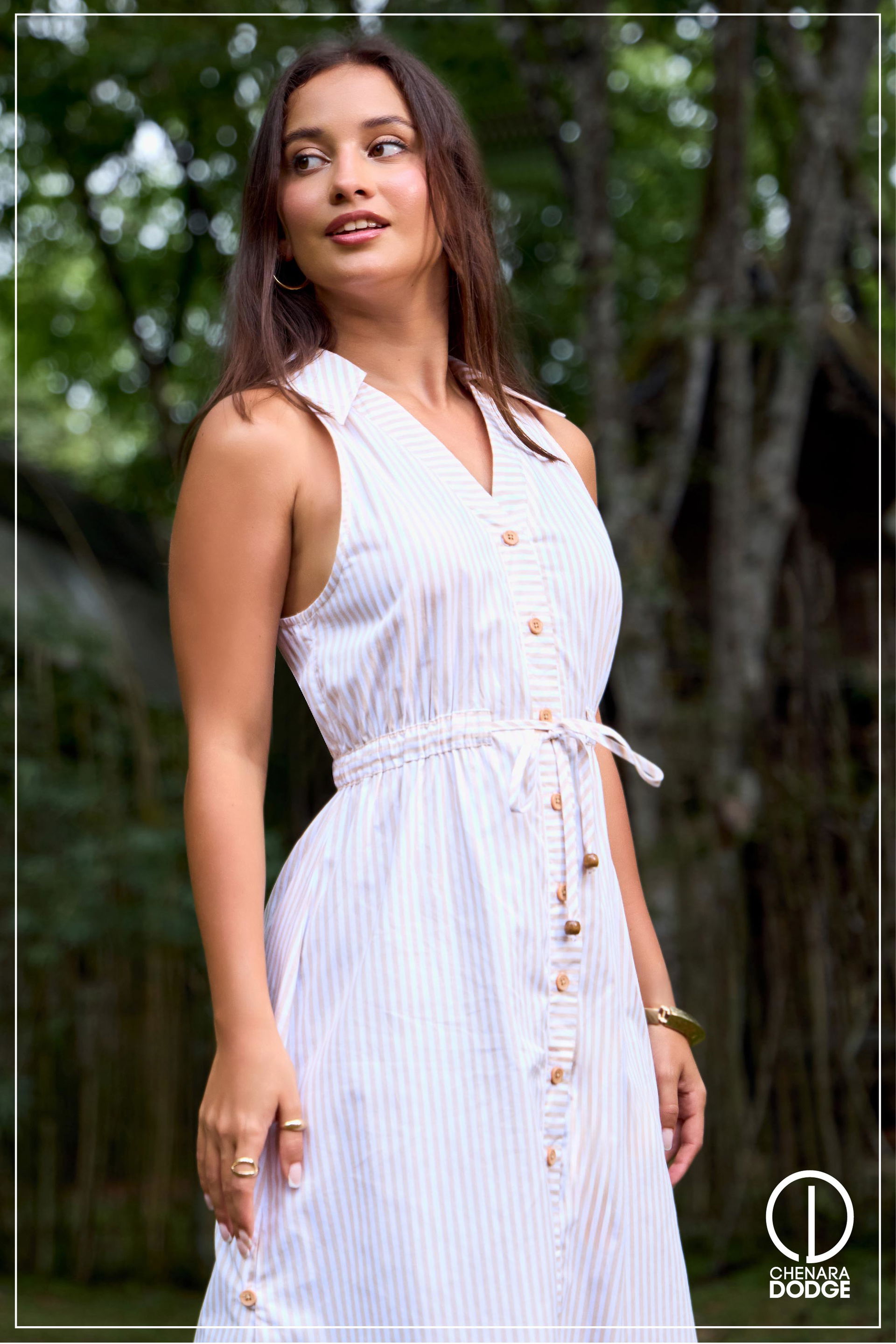 INDILA SLEEVELESS MIDI DRESS