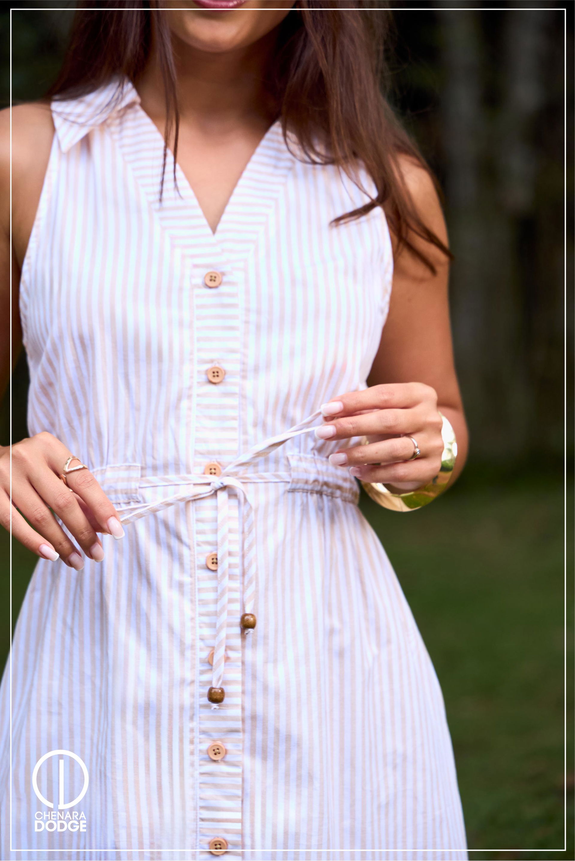 INDILA SLEEVELESS MIDI DRESS