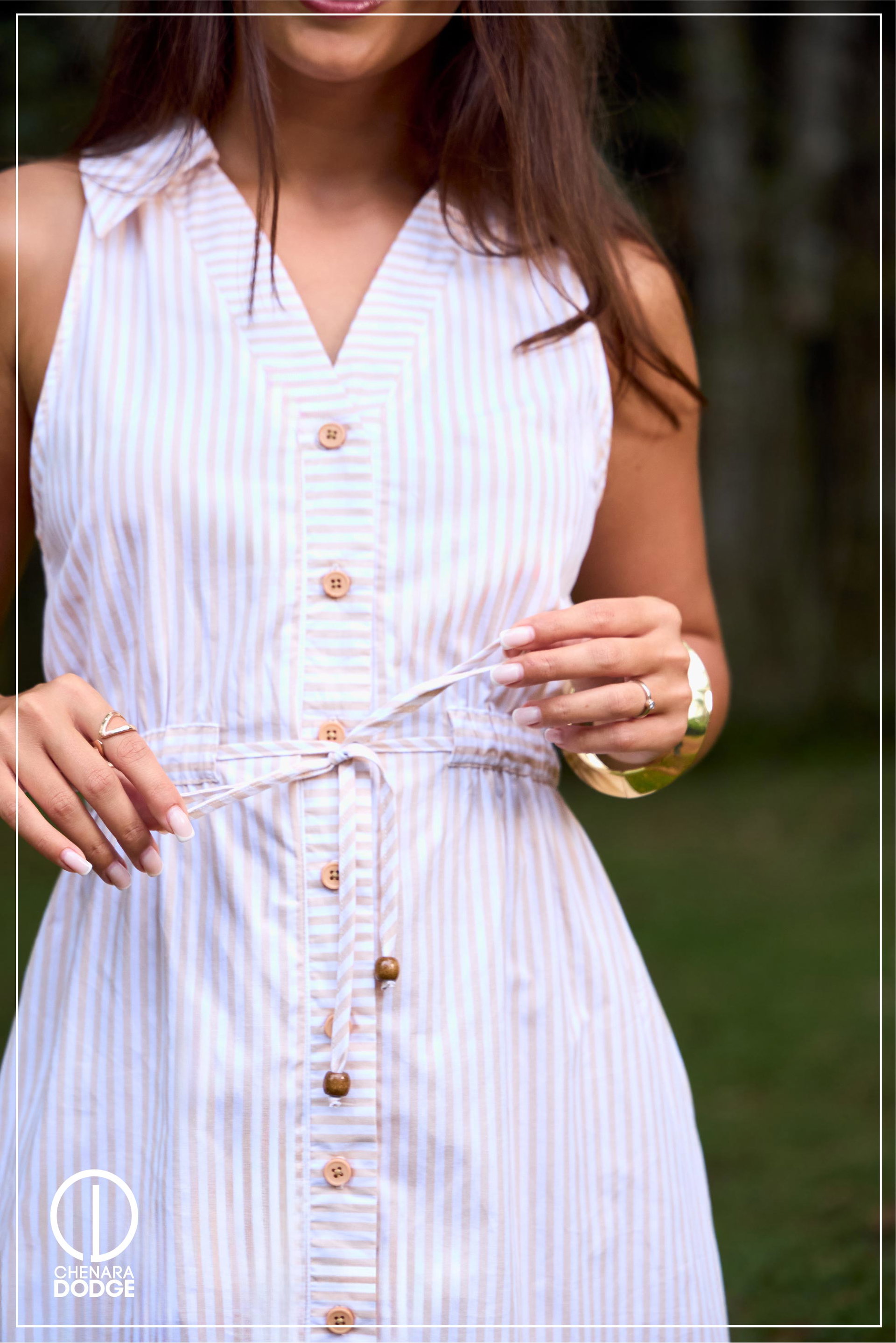 INDILA SLEEVELESS MIDI DRESS