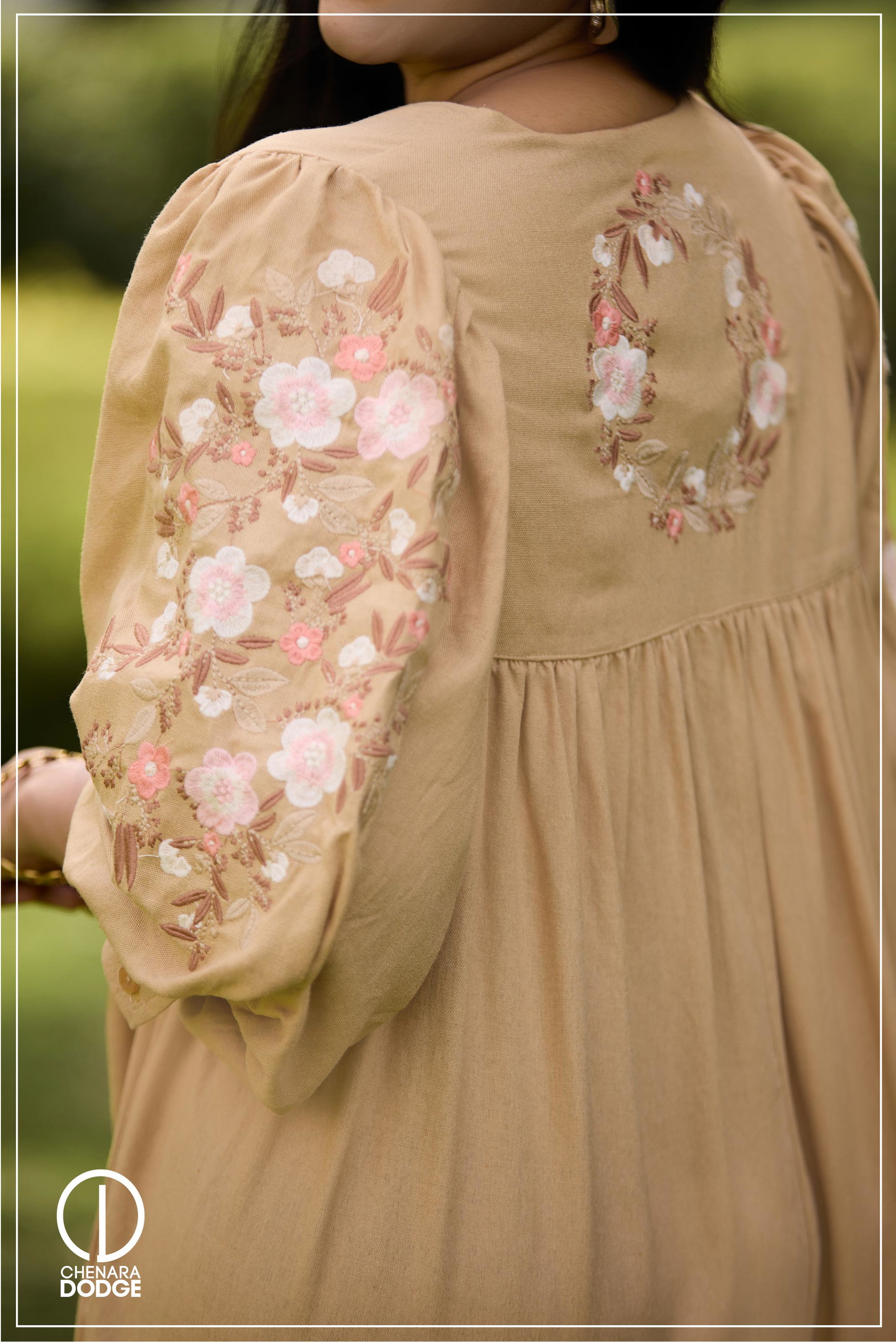 JADE PUFF SLEEVES EMB MINI DRESS