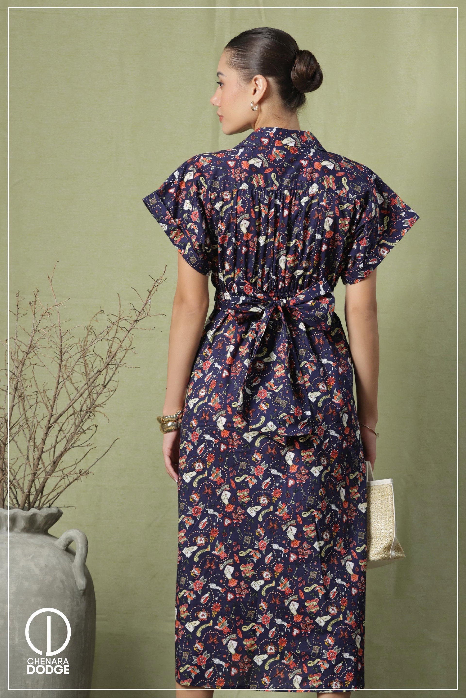 JISOO TWISTED MIDI DRESS