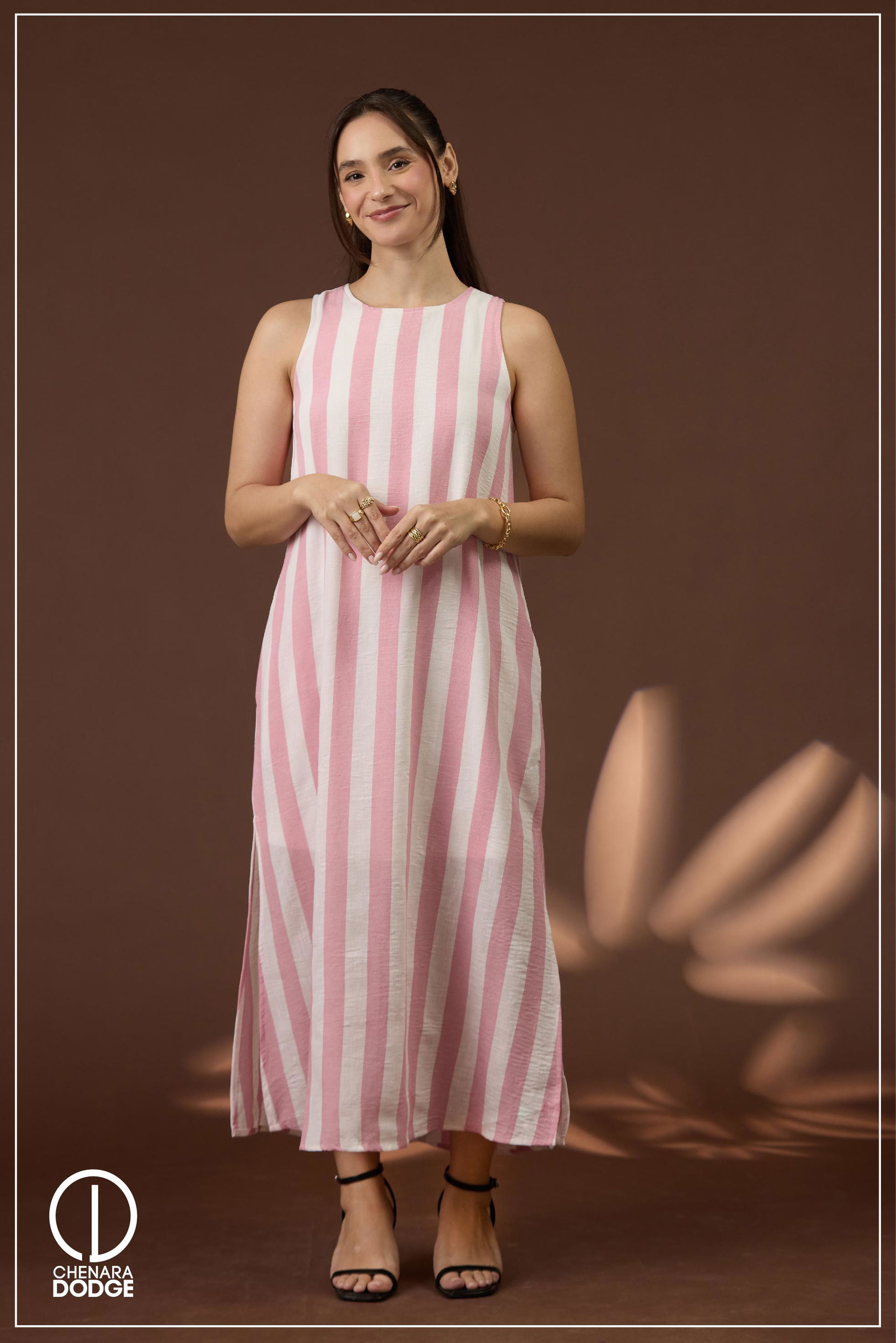 KAIRA ROUND NECK MAXI DRESS